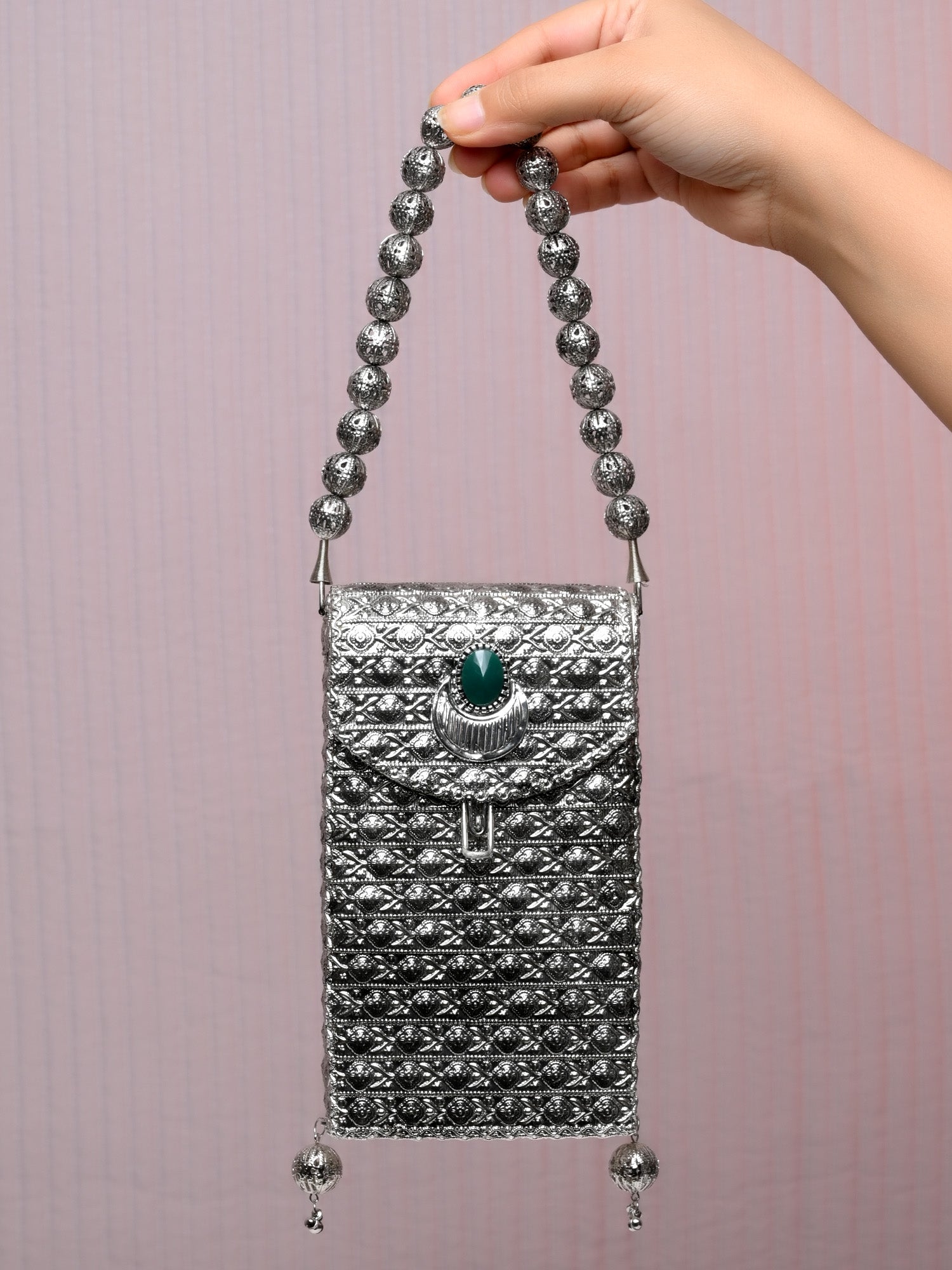 Kritika Green Silver Mobile Pouch - qivii