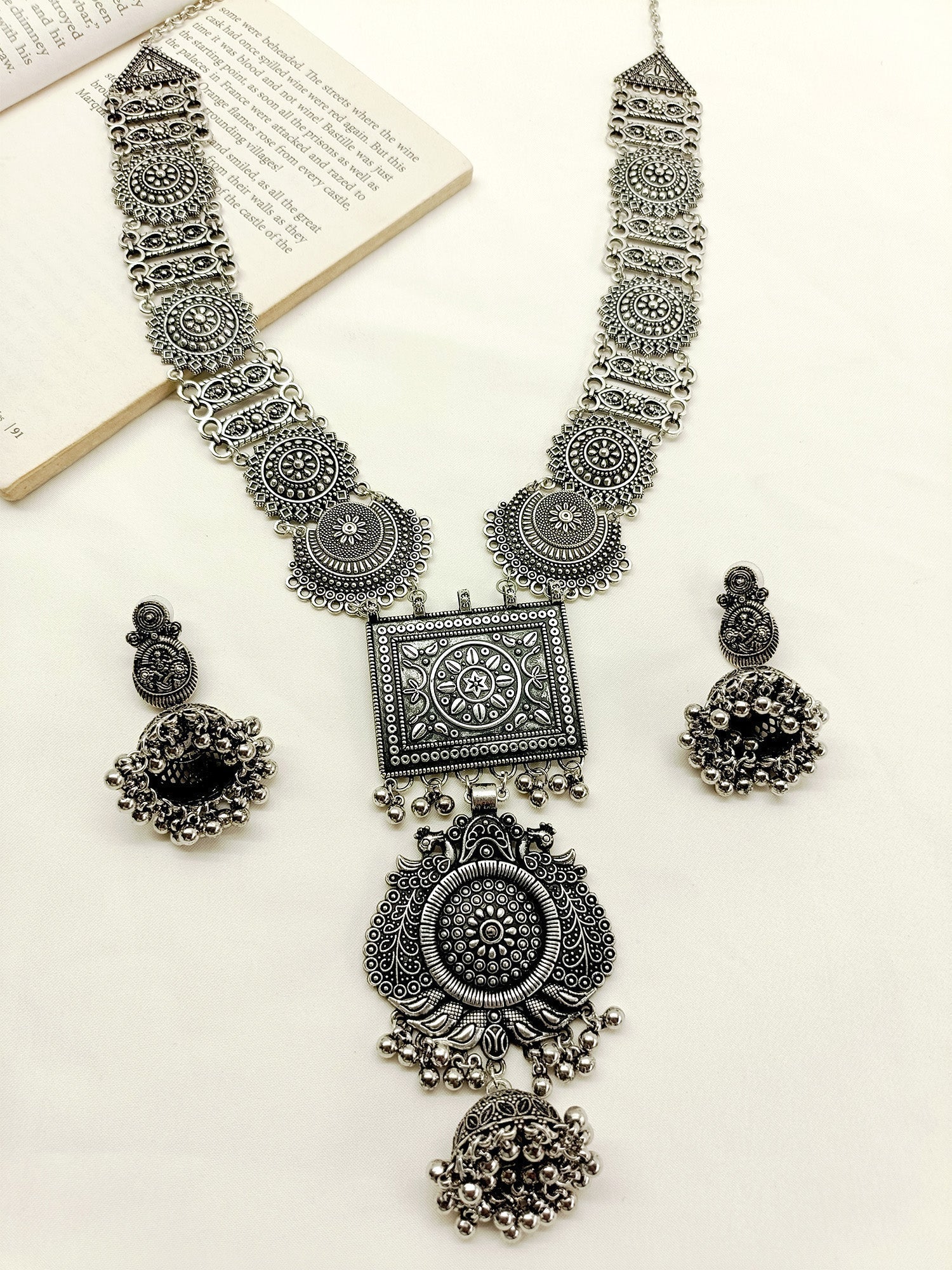 Abyasa Oxidized Long Necklace Set - qivii