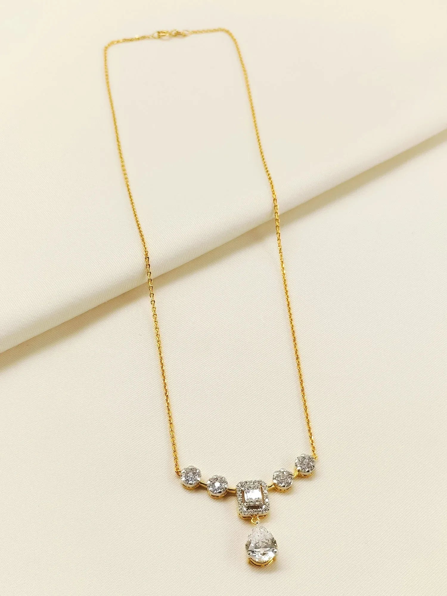 Adhira 92.5 Silver Swarovski Stone Pendal