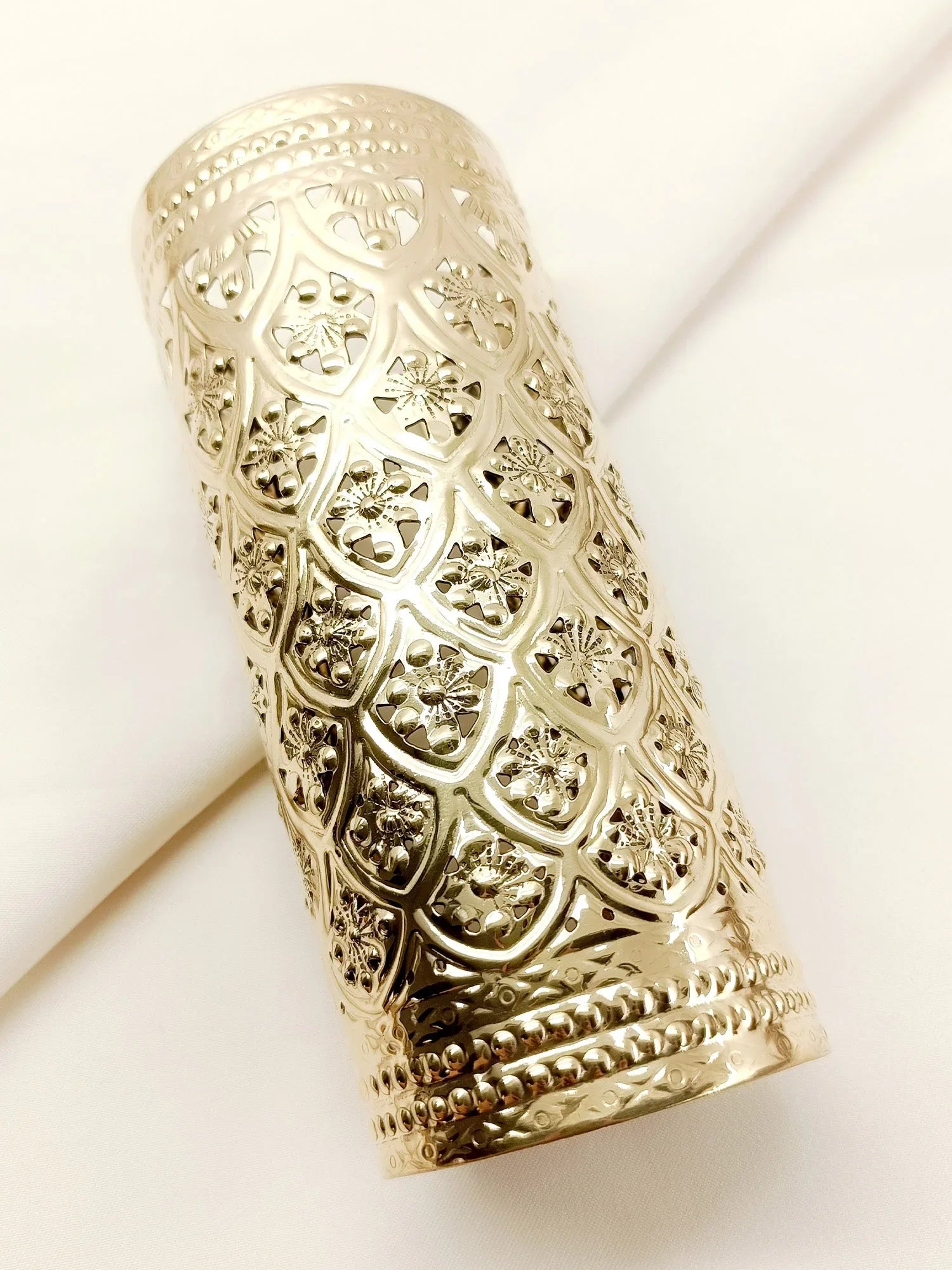 Zaria Plain Oxidized Bracelet