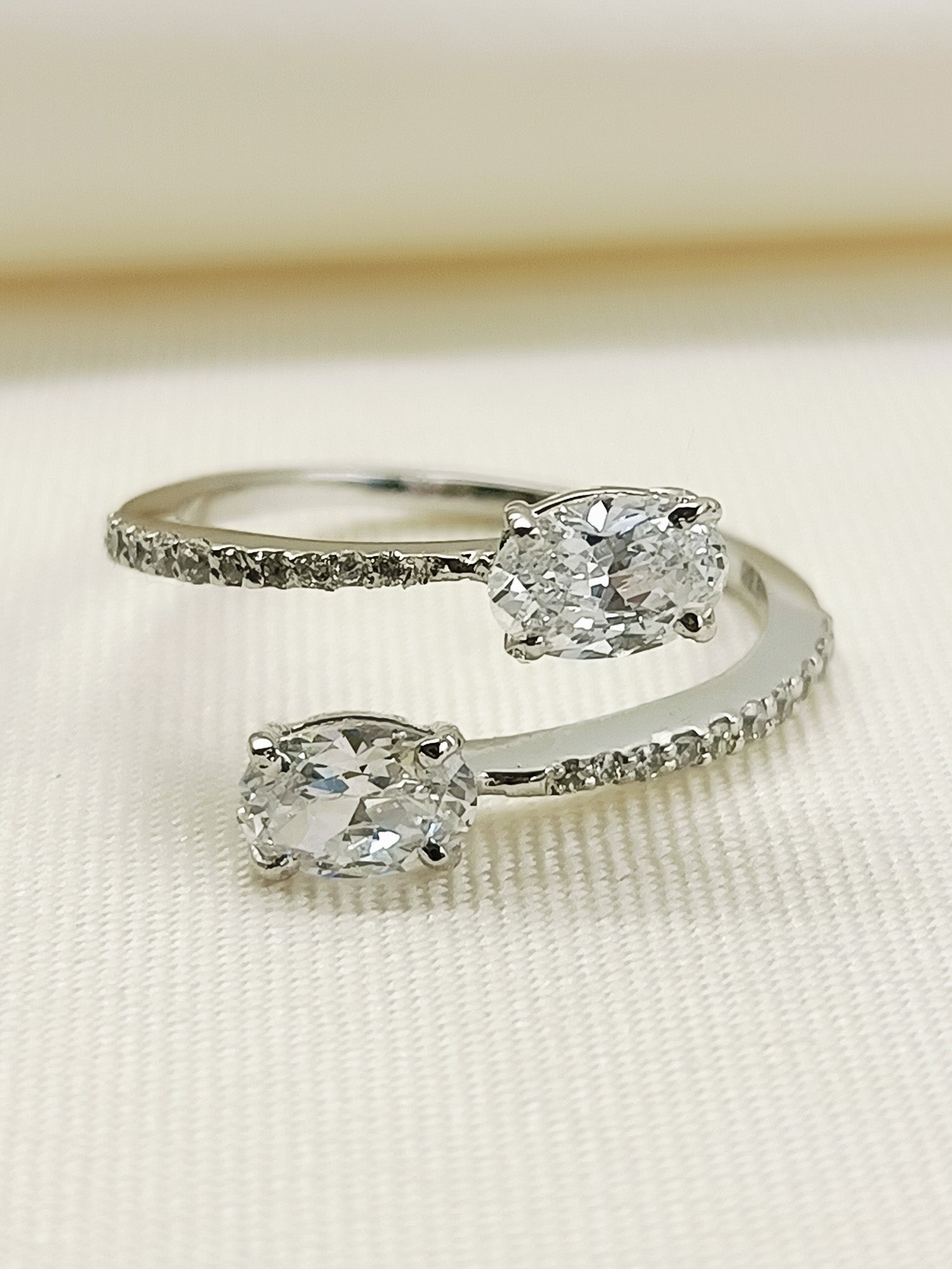 Juni 92.5 Silver Swarovski Stone Finger Ring - qivii