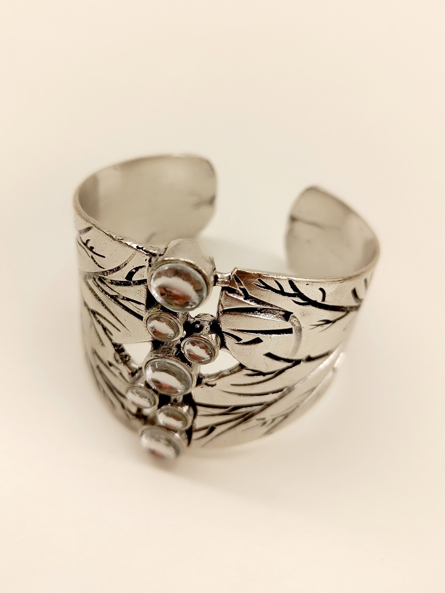 Shravya White Oxidized Kada - qivii