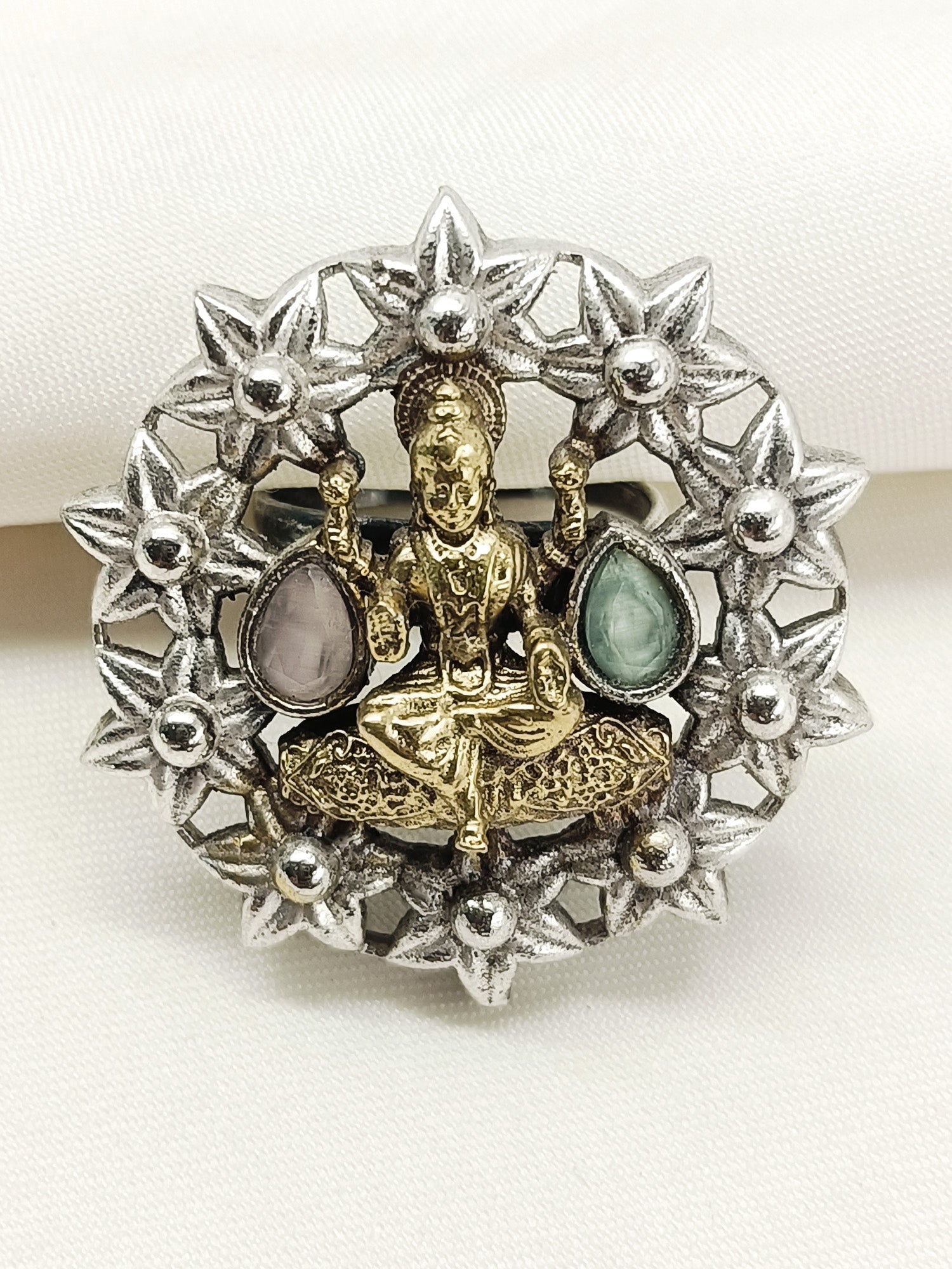 Misika Multi Colour Oxidized Finger Ring