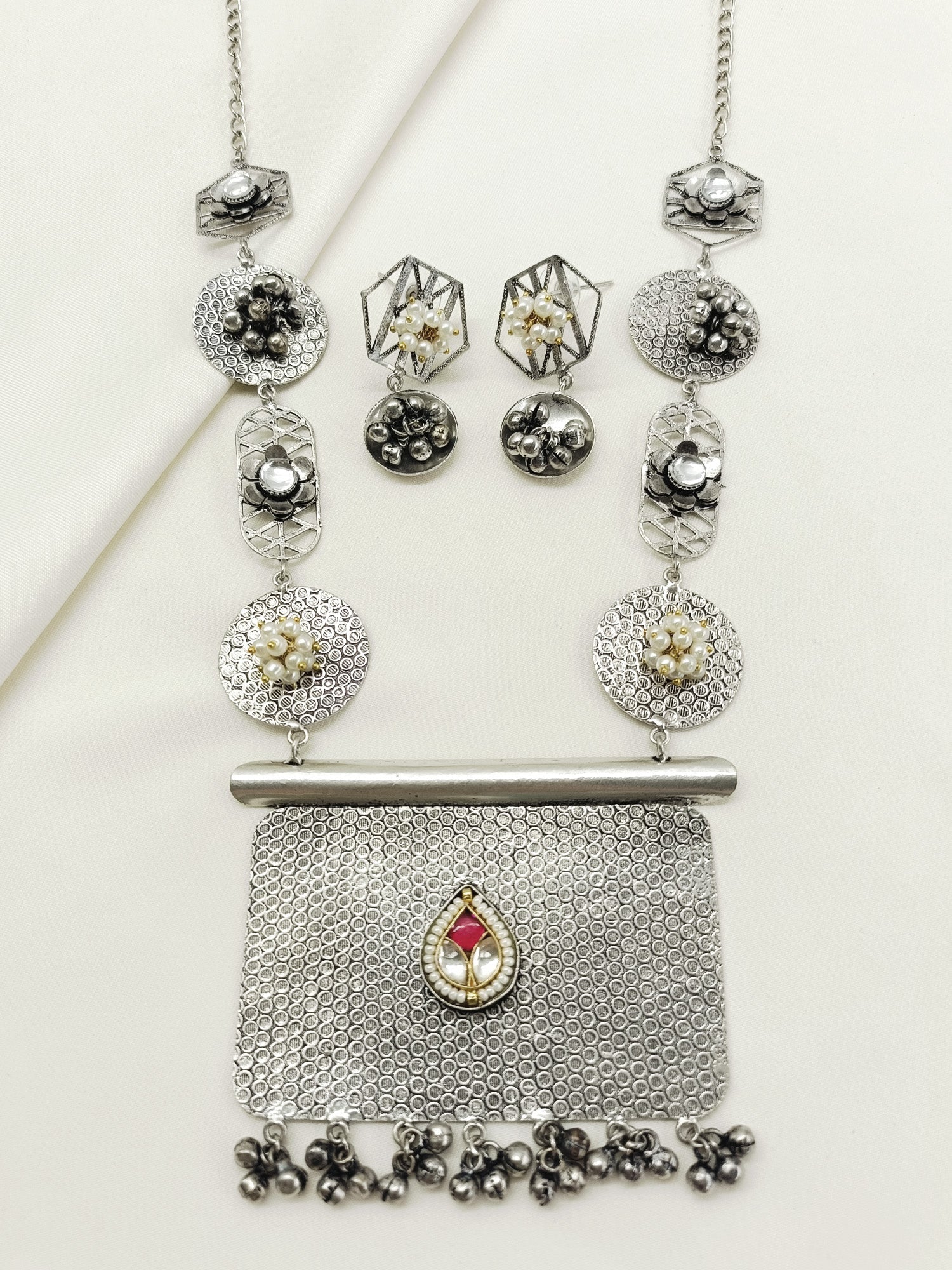 Qalbi Ruby Oxidized Necklace Set