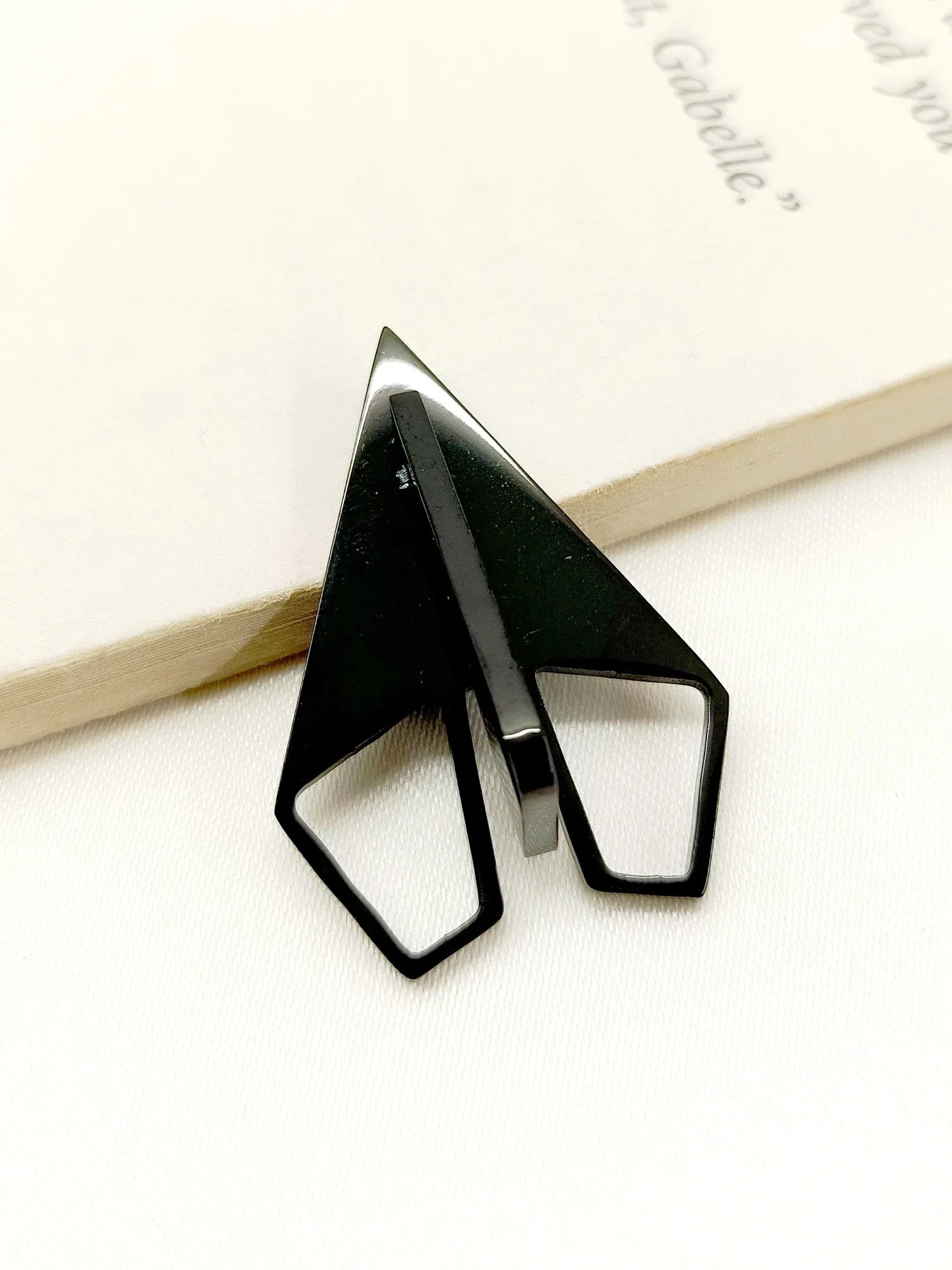 Hania Men's Brooch