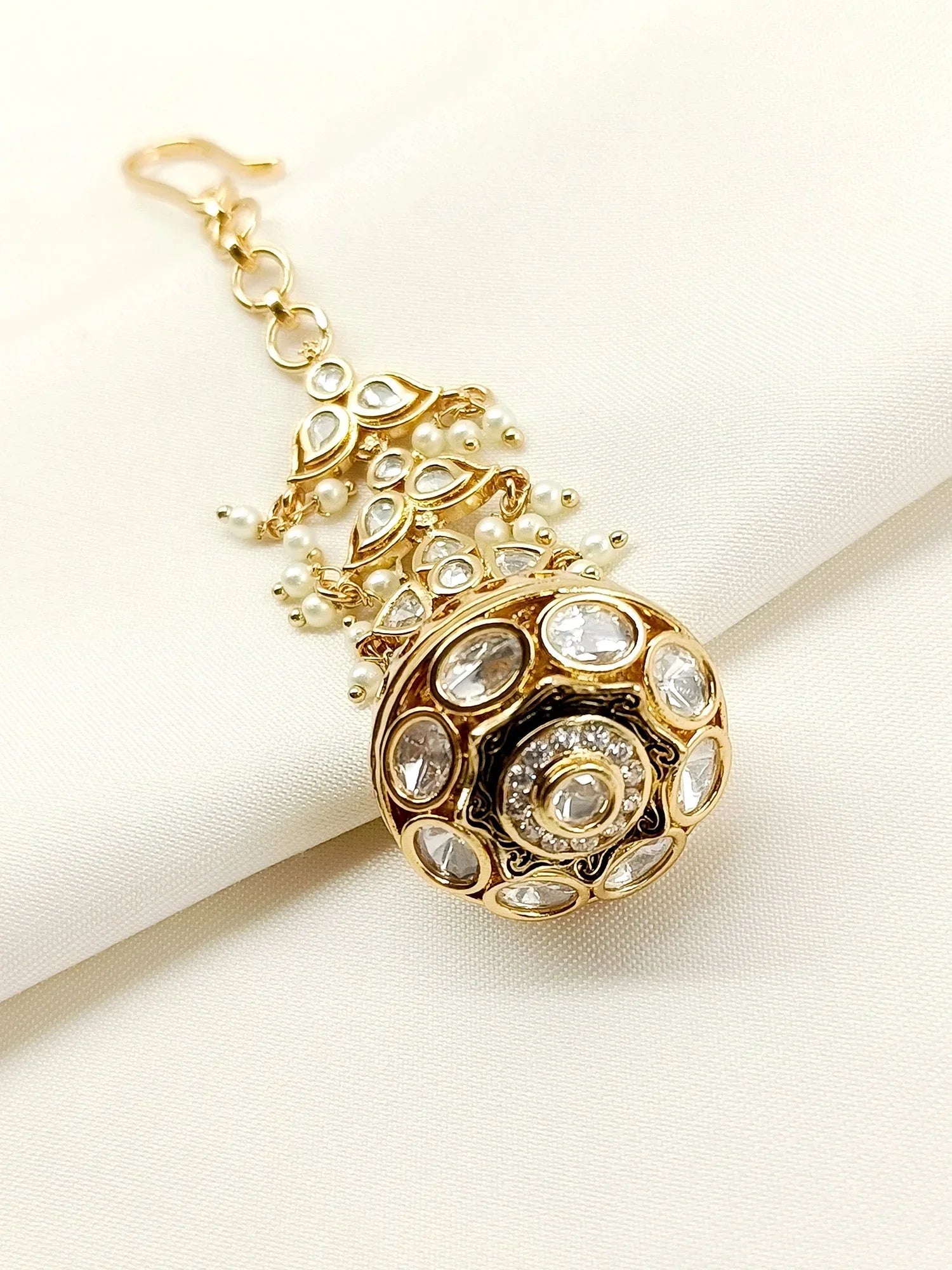 Gulli White Kundan Borla