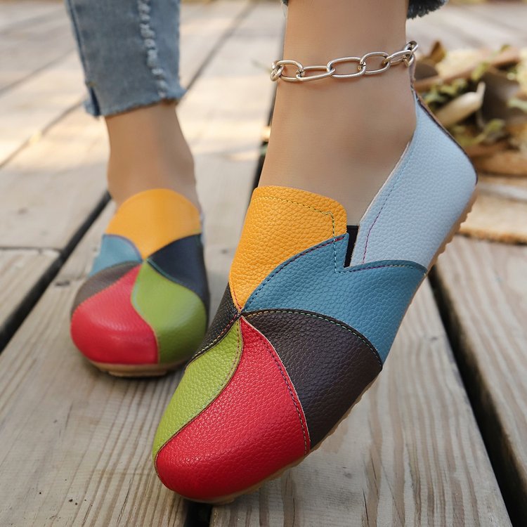 Women’s Norielle Slip-On Colorblock Loafers – Round Toe Casual Flat Shoes (US 5–10.5)