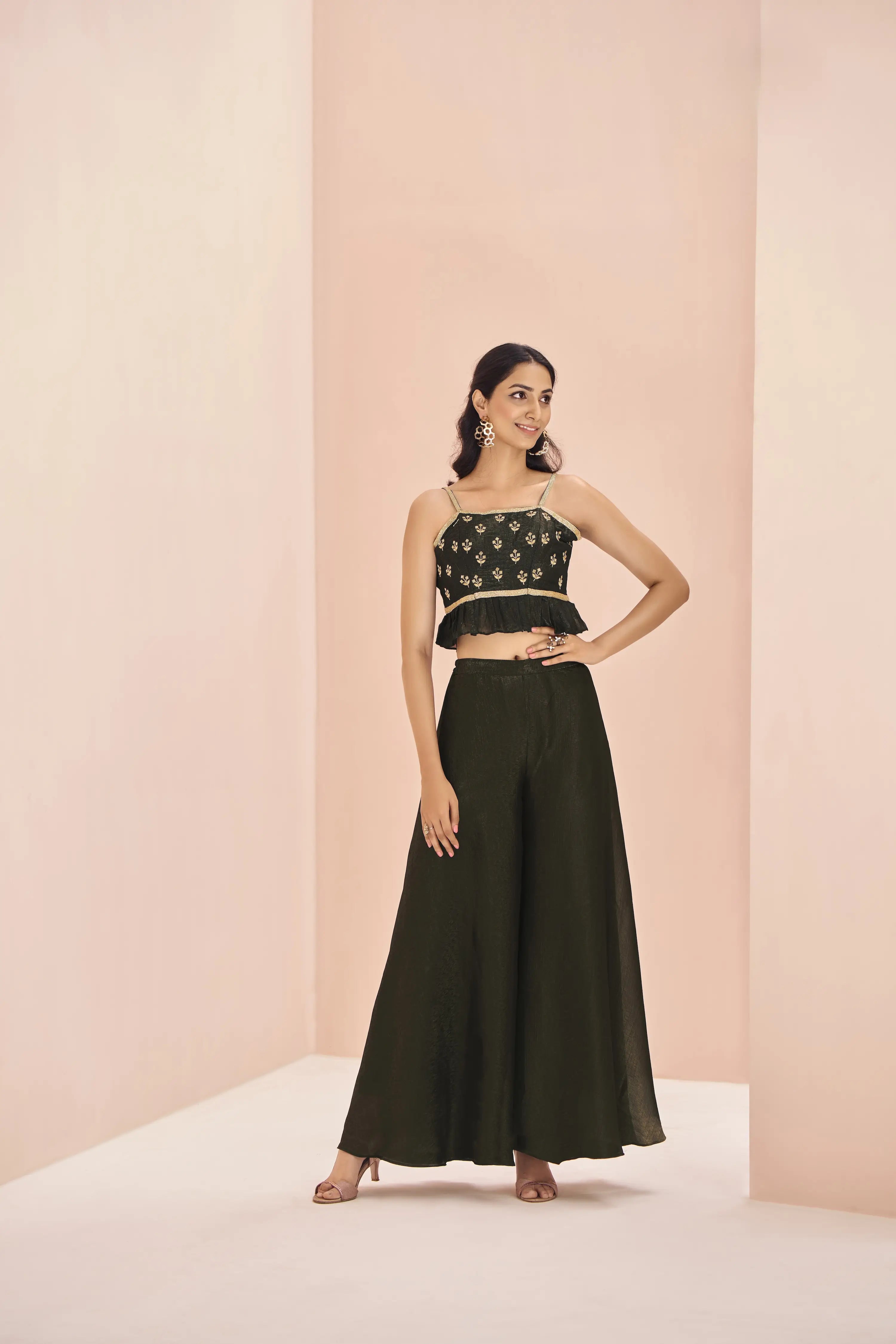 Black Art Silk Crop-Top With Handwork - qivii
