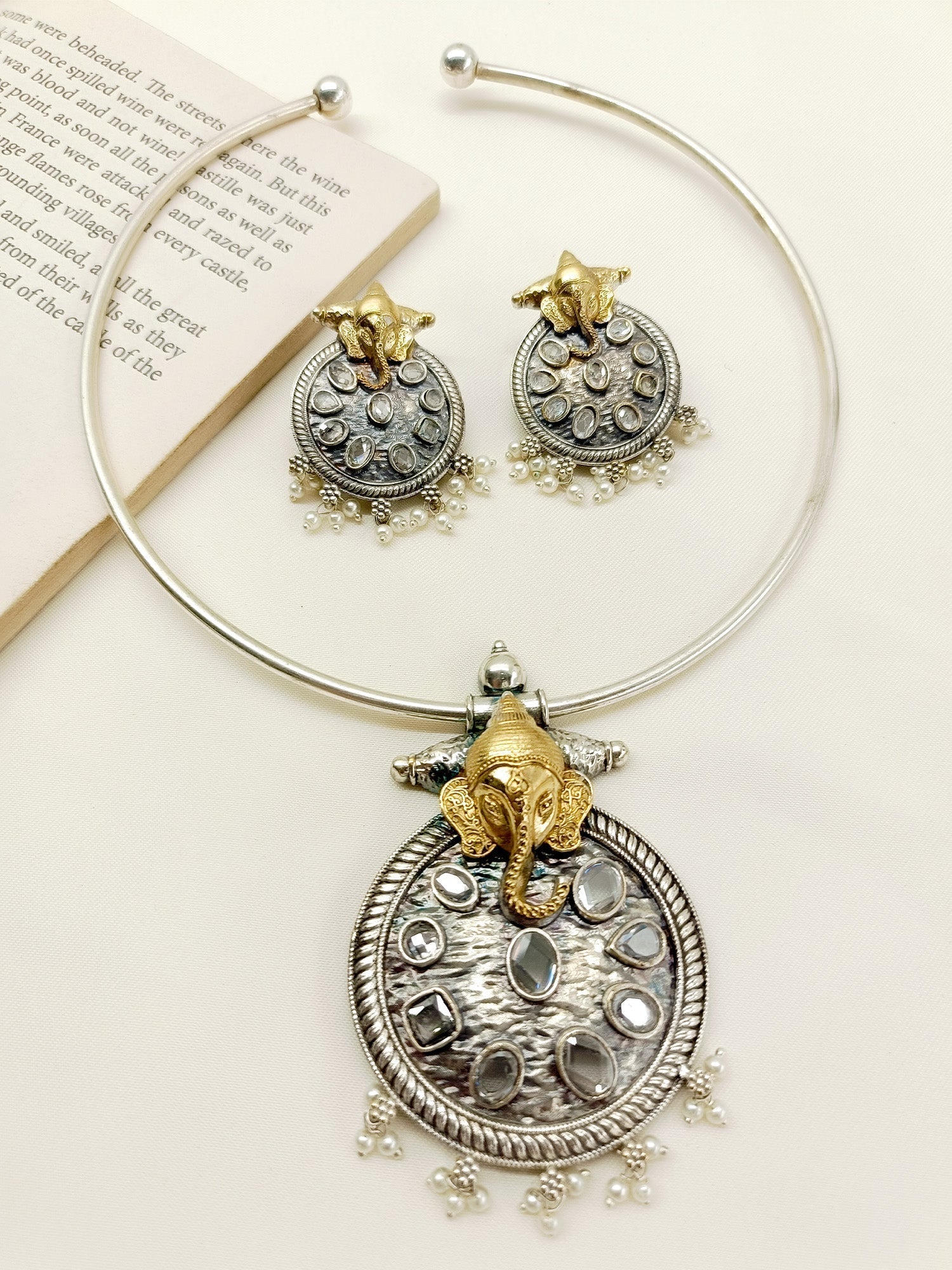 Vasanti White Ganesh Ji Oxidized Hasli Style Necklace Set - qivii