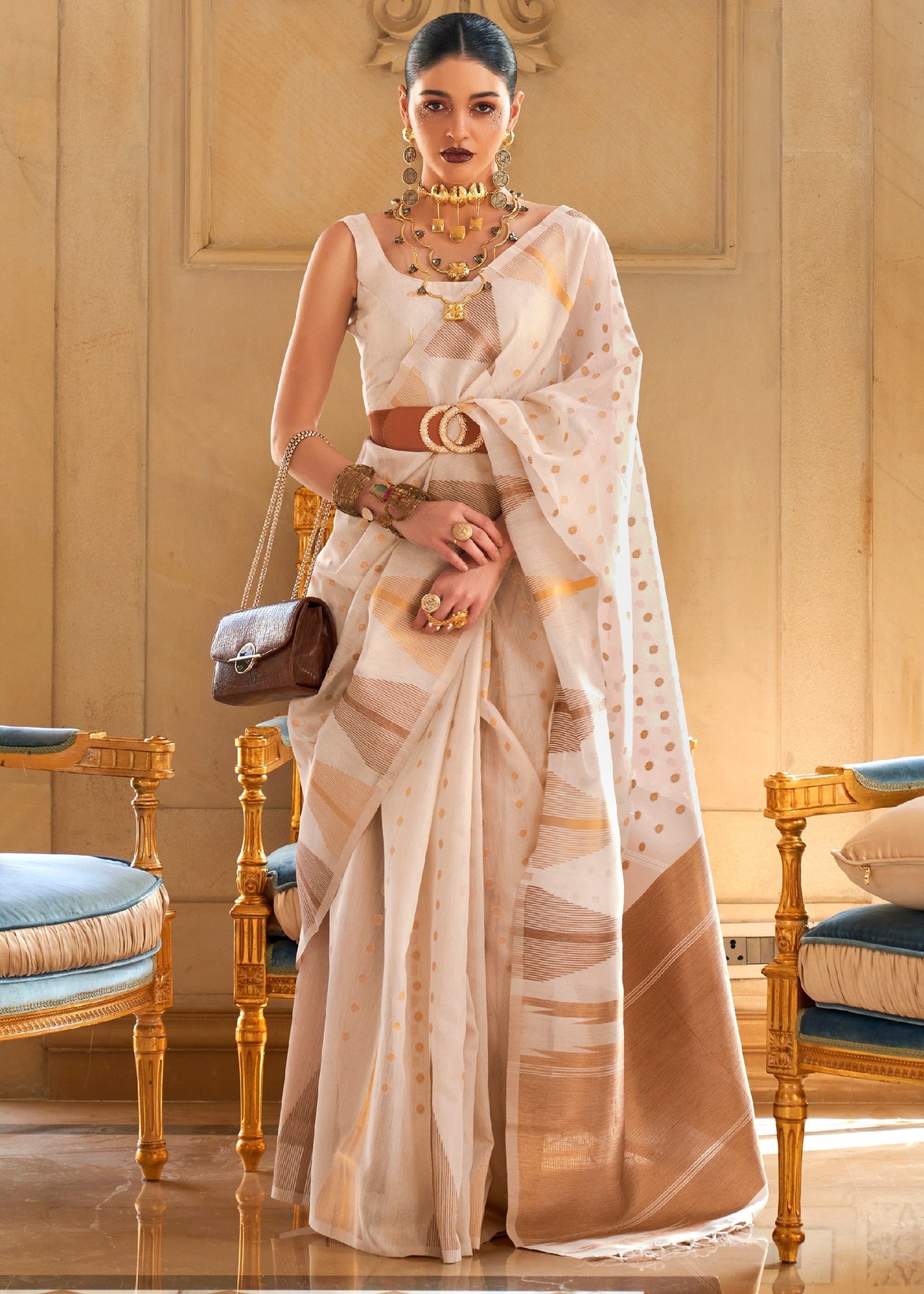 Pearl White Tissue and Khicha Zari Handloom Weaving Silk Saree - qivii