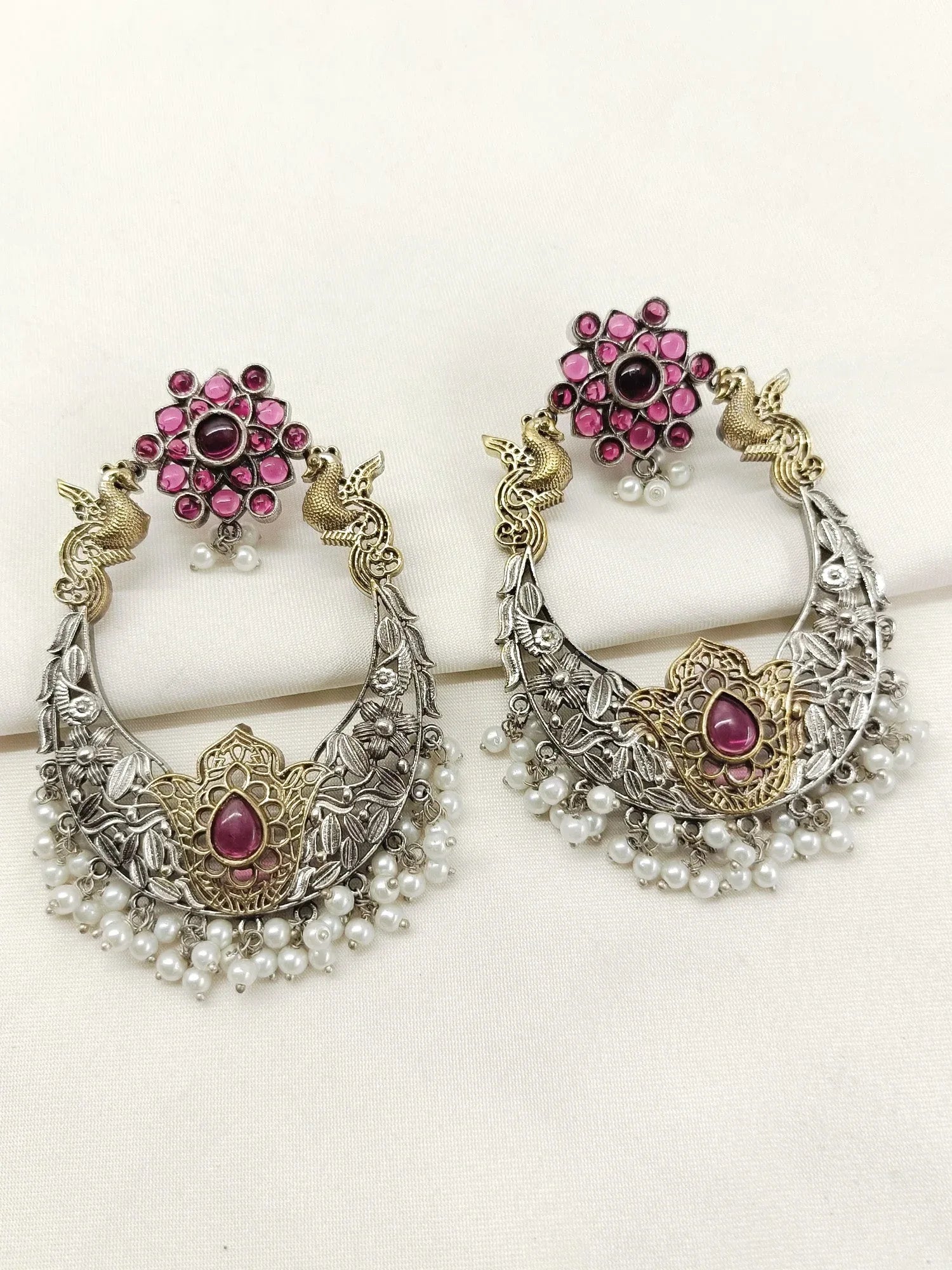 Warisha Majenta Oxidized Earring