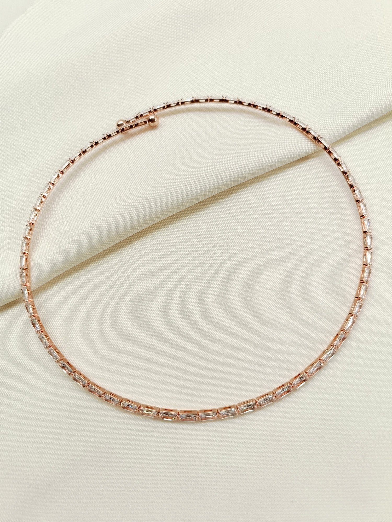 Laviza White Western Neckpiece - qivii