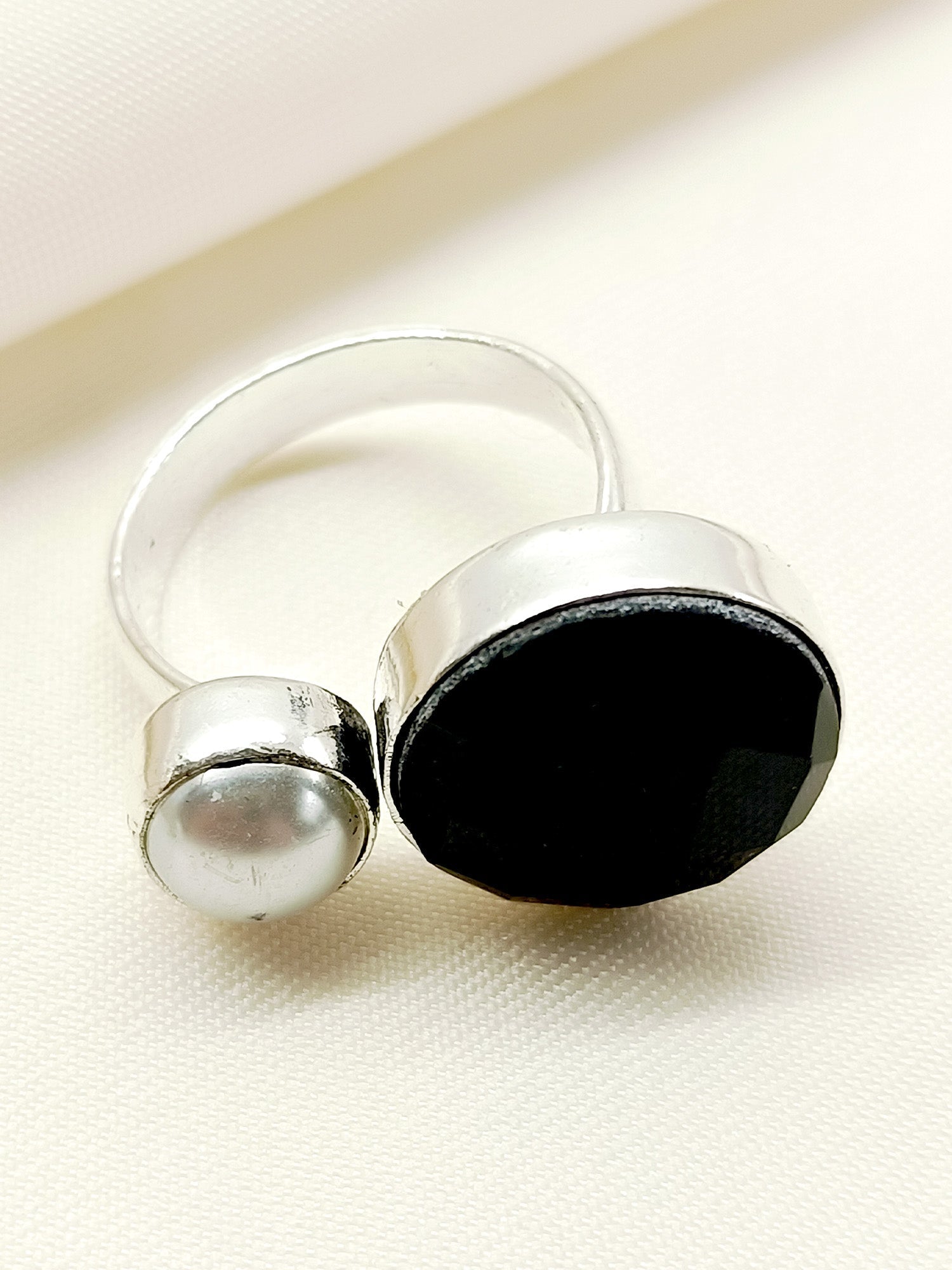 Komalira Black Oxidized Finger Ring - qivii