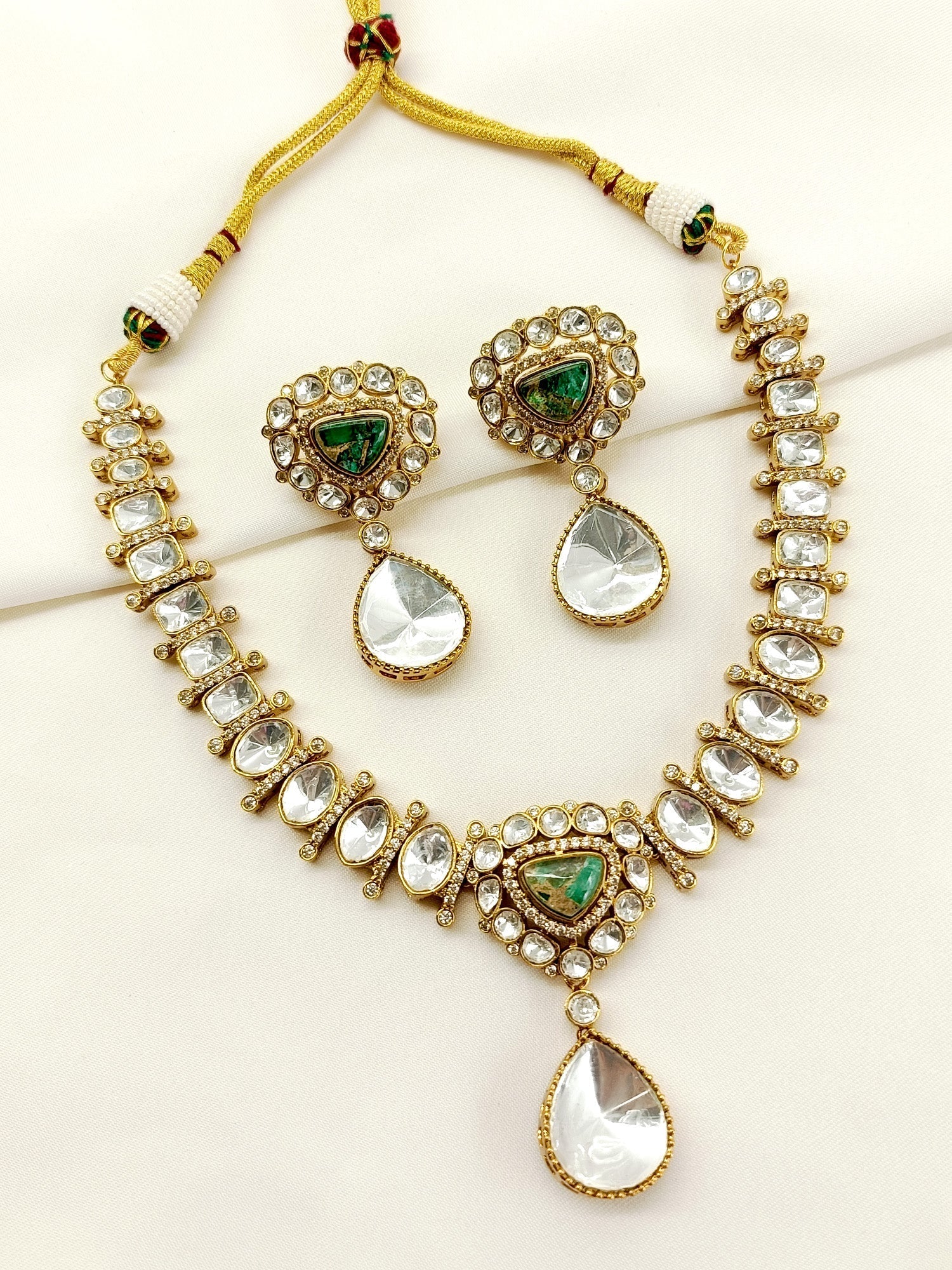 Aadhera Green Kundan Necklace Set - qivii