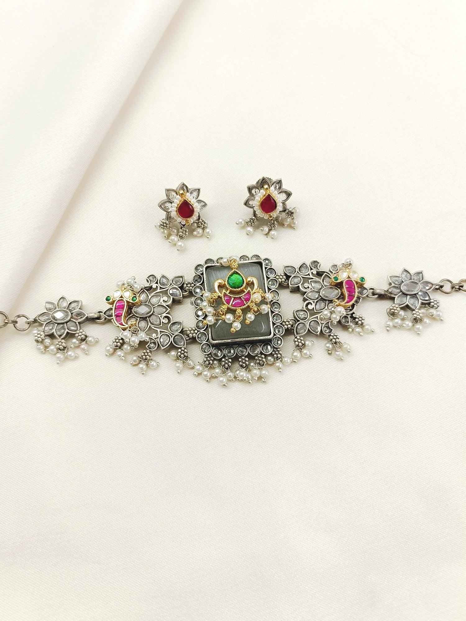 Ishmita Grey Oxidized Choker Set