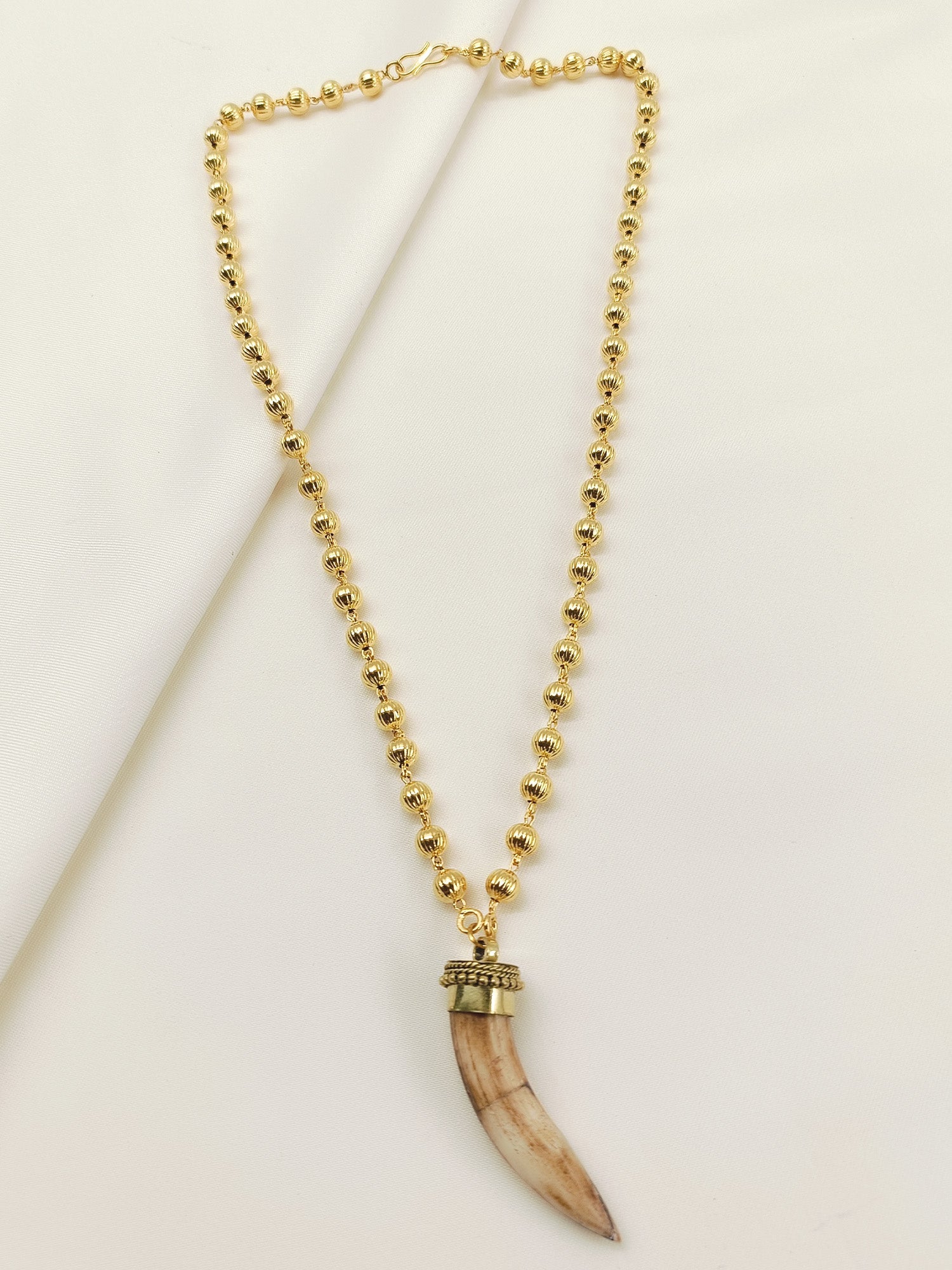 Katha Brown Bone Neckpiece