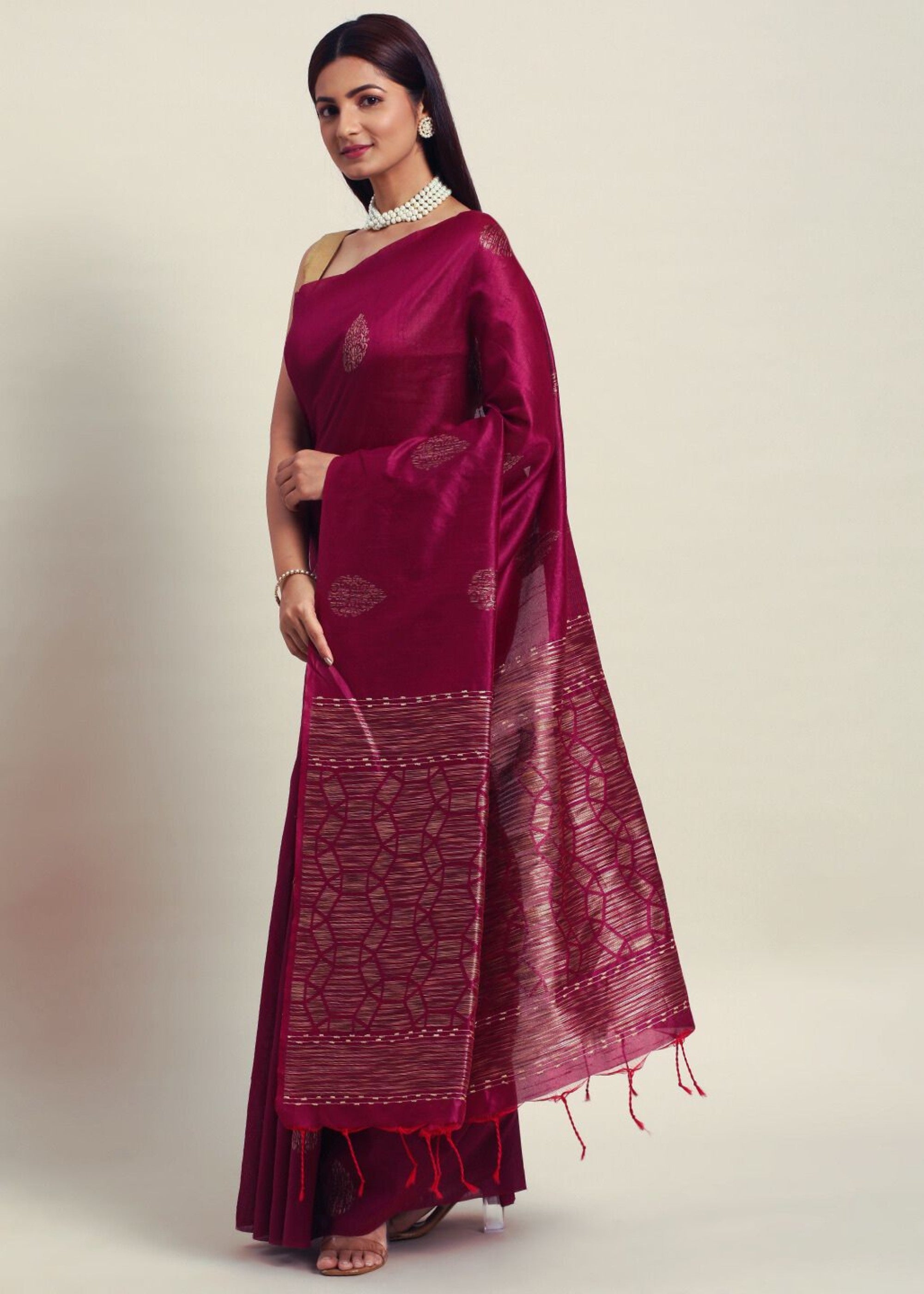 Wine Woven Handloom Raw Silk Saree - qivii