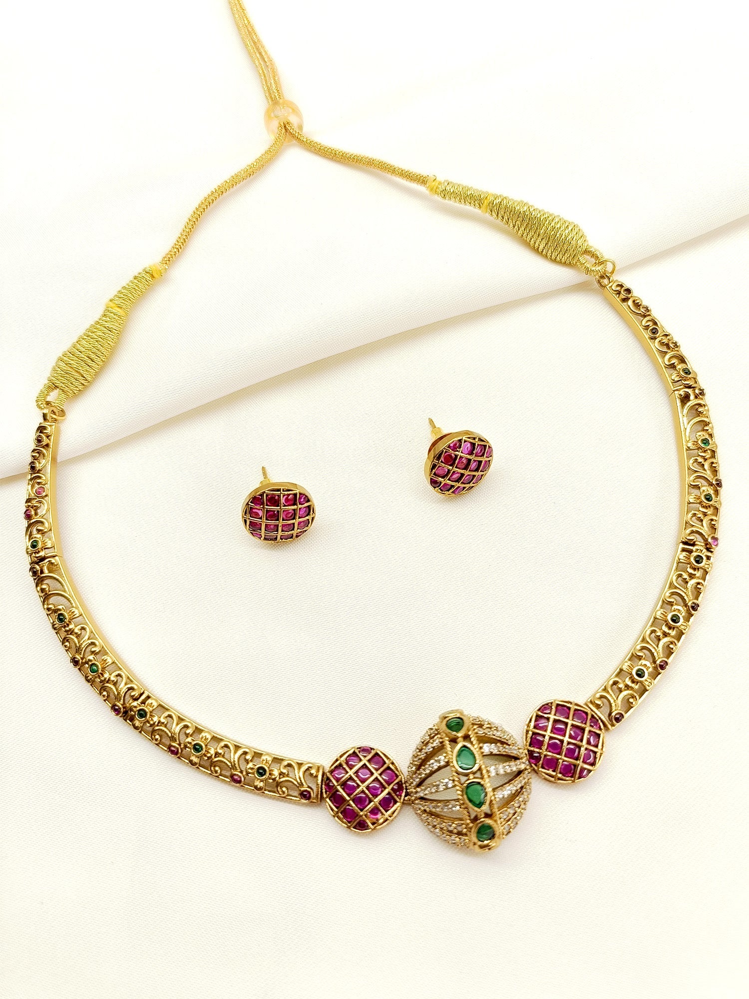 Daya R & G Hasli Style Polki Necklace Set - qivii