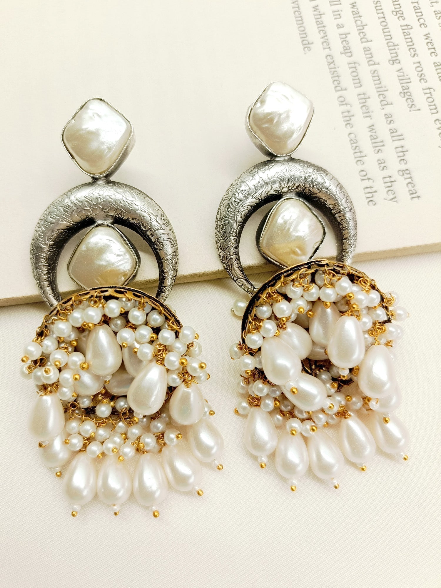 Bernadette Cream Oxidized Jhumki - qivii