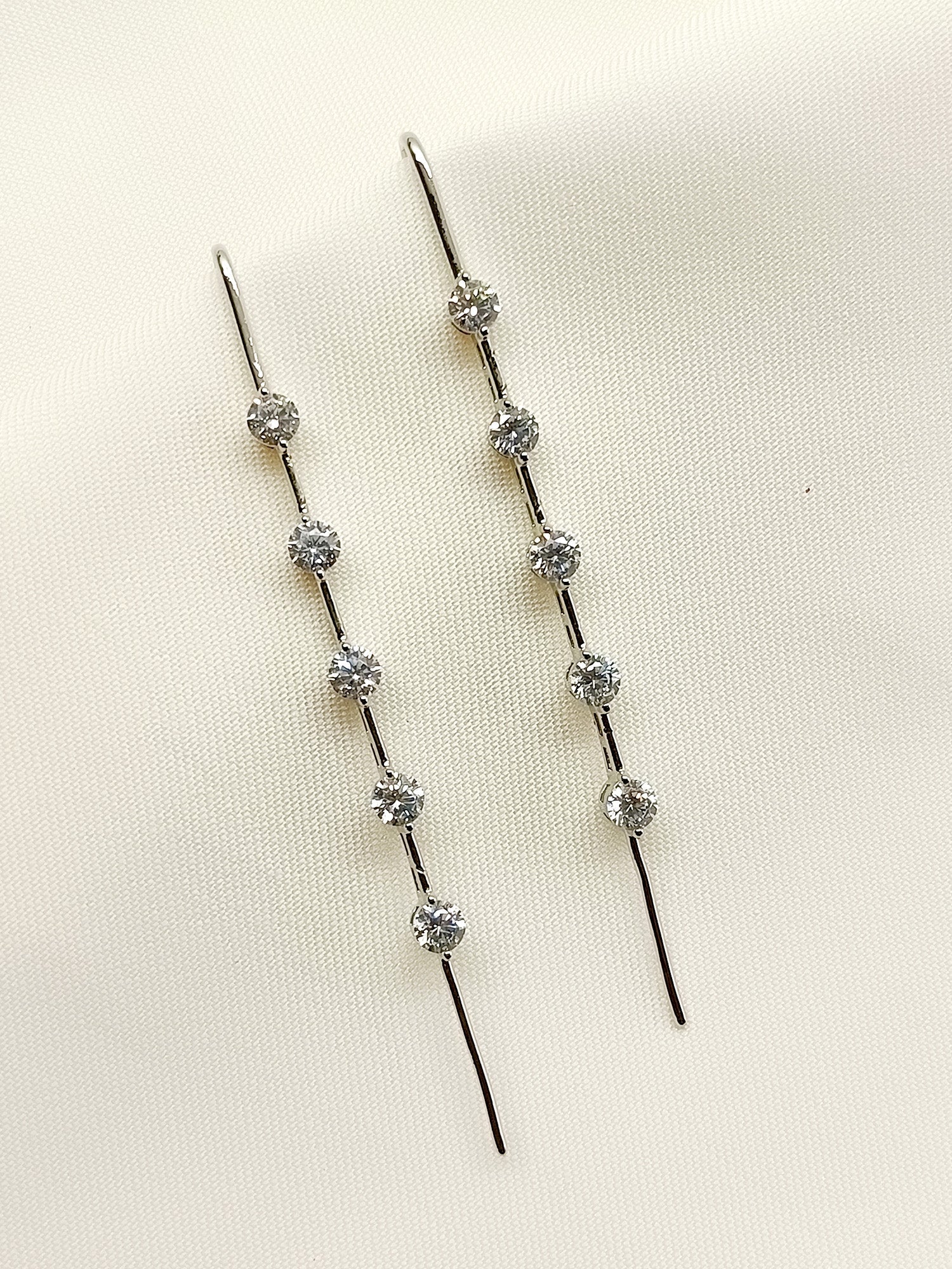 Stunning American Diamond Earcuff adding a touch of luxury to any outfit, making it the perfect accessory for any occasion