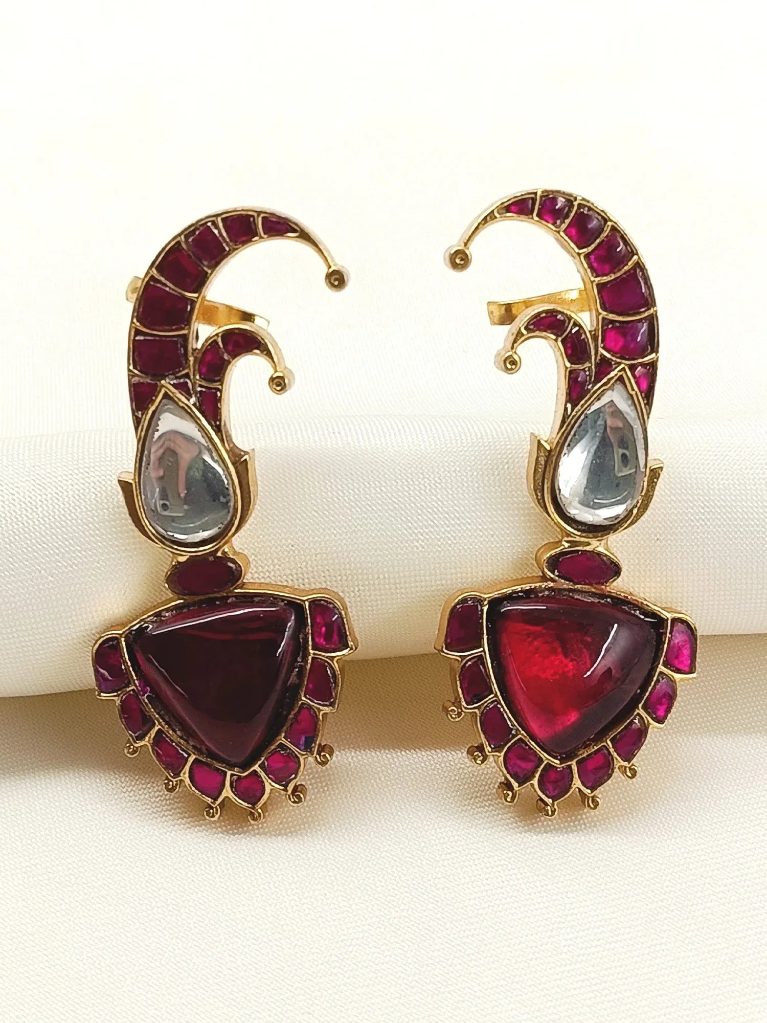 Rudrakshi Ruby Kundan Earcuff