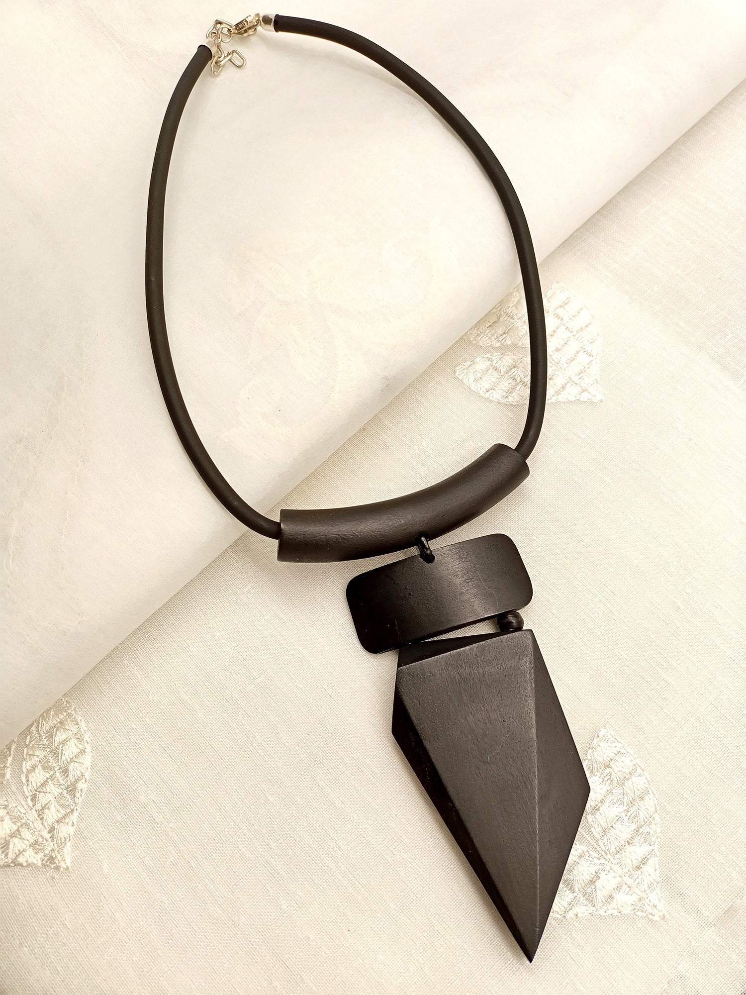 Rudrakshi Black Long Indo Western Neckpiece - qivii