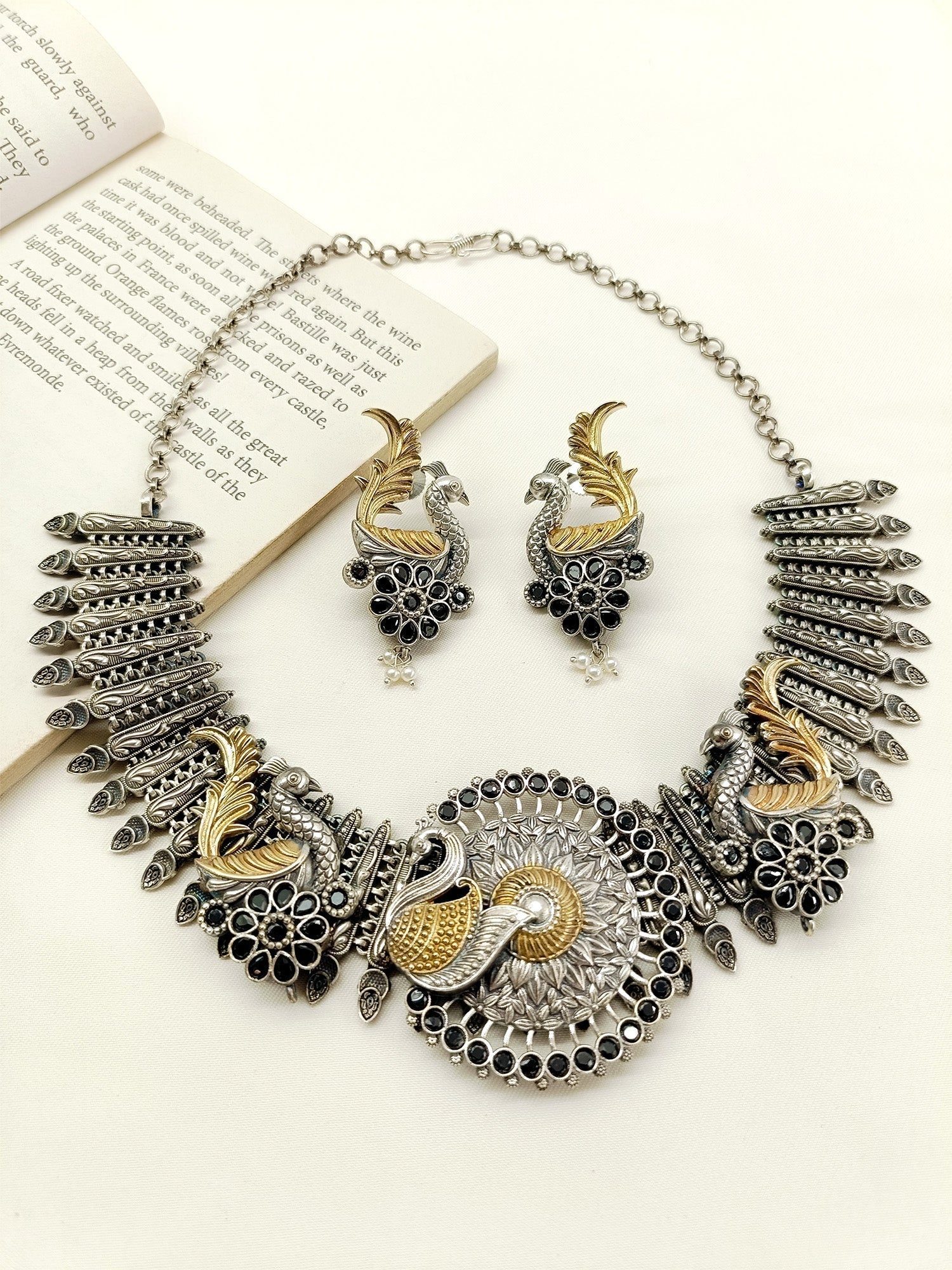 Elyna Black Peacock Oxidized Necklace Set - qivii