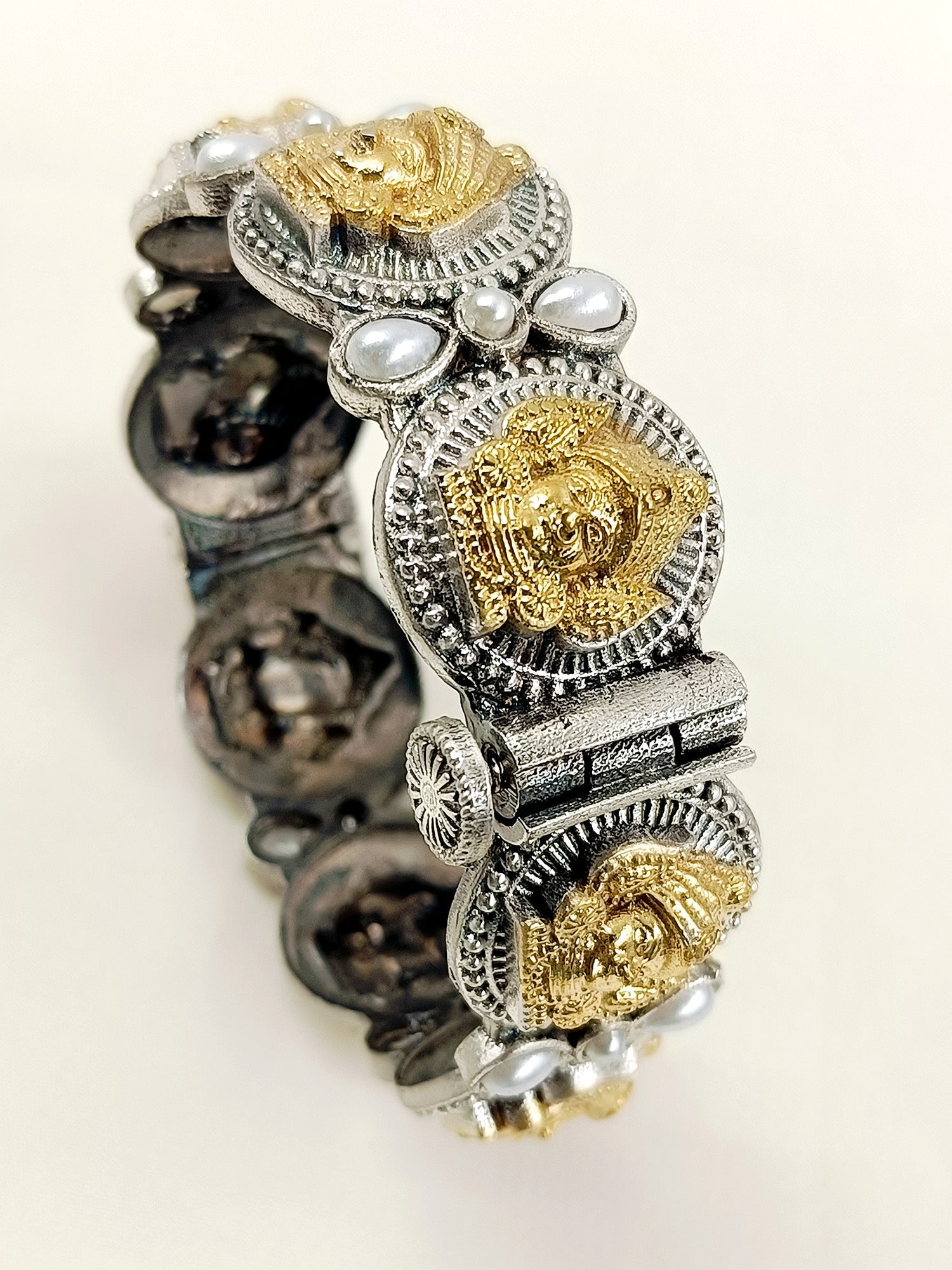 Radhya White Pearl Oxidized kada