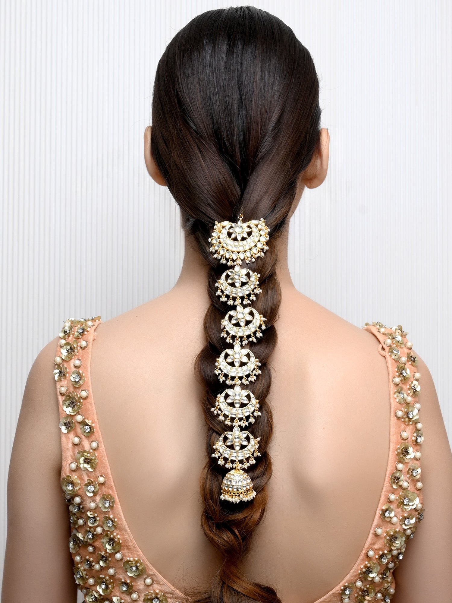 Madhurya White Braid Accessories In Kundan - qivii