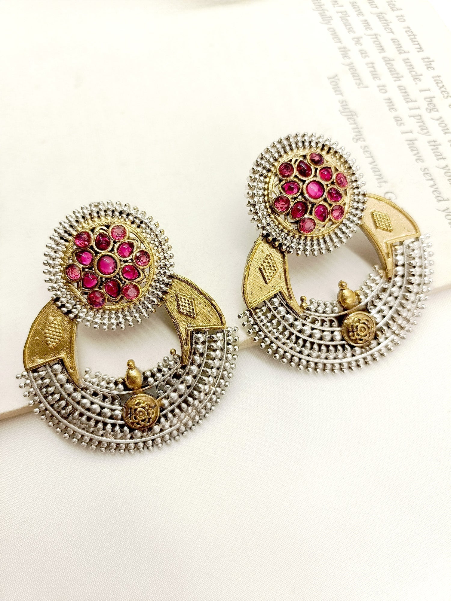 Ayushi Majenta Oxidized Earrings - qivii