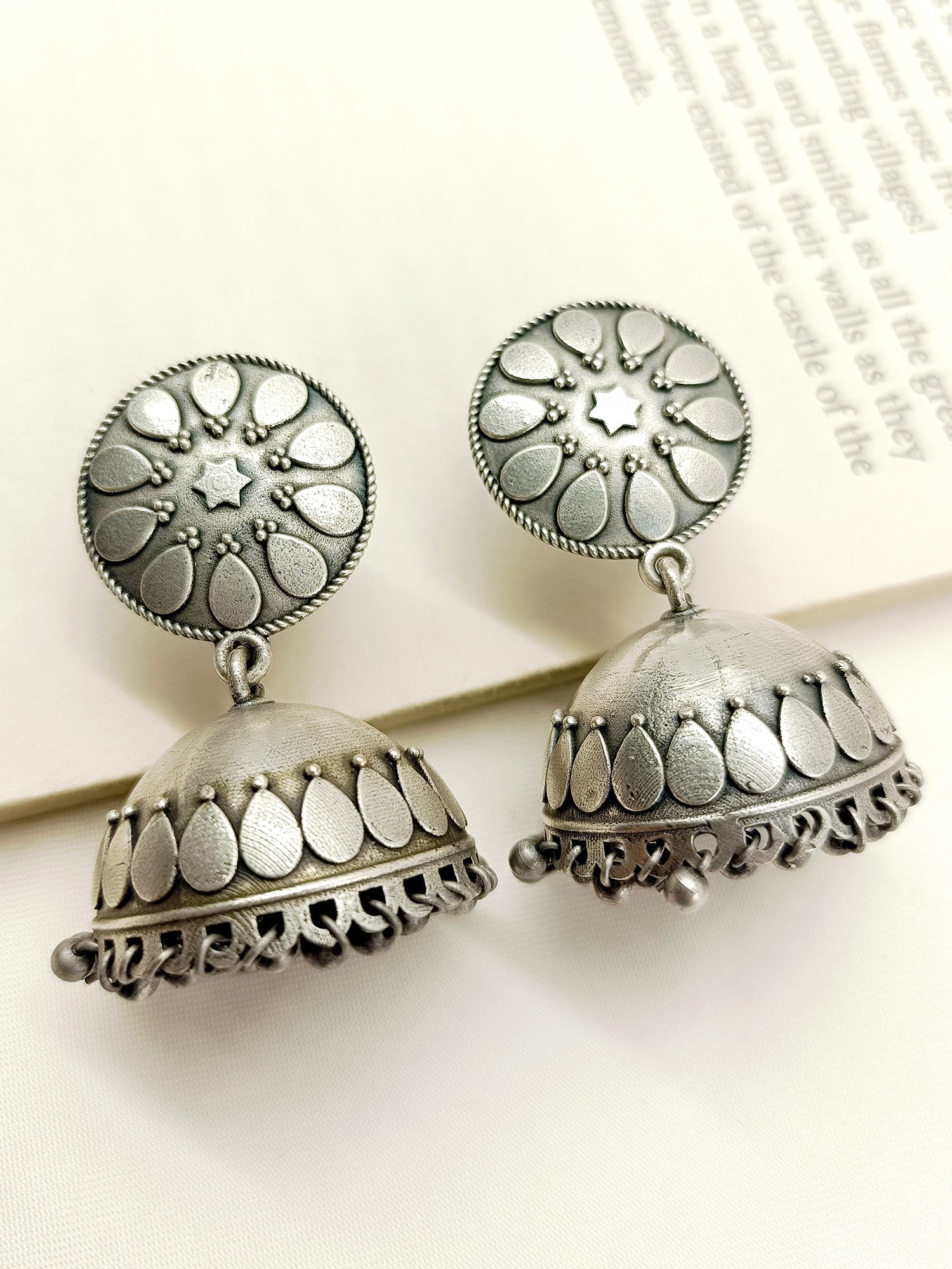 Araceli Plain Oxidized Jhumki - qivii