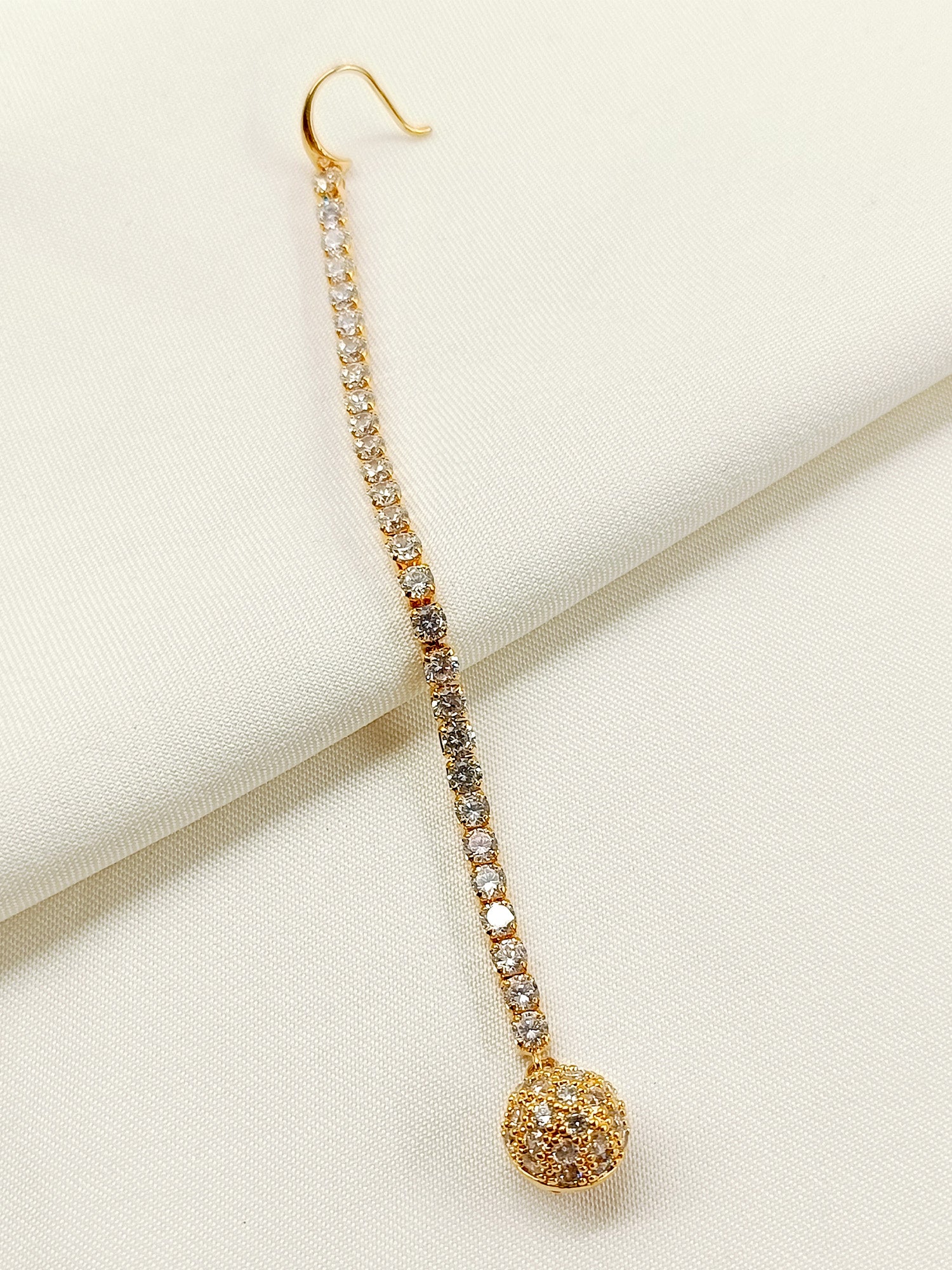 Arianna White American Diamond Teeka