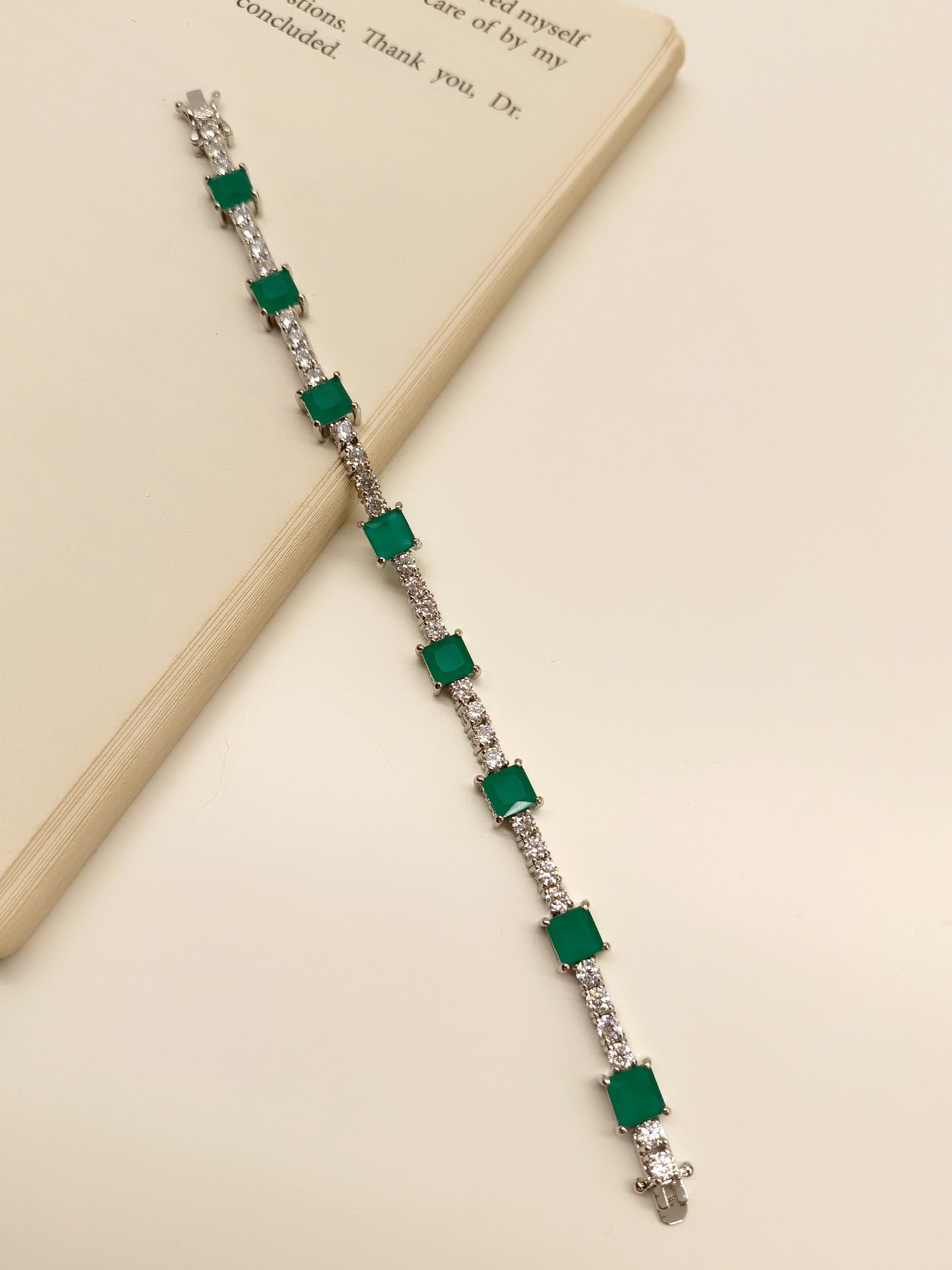 Melon Emerald American Diamond Bracelet - qivii