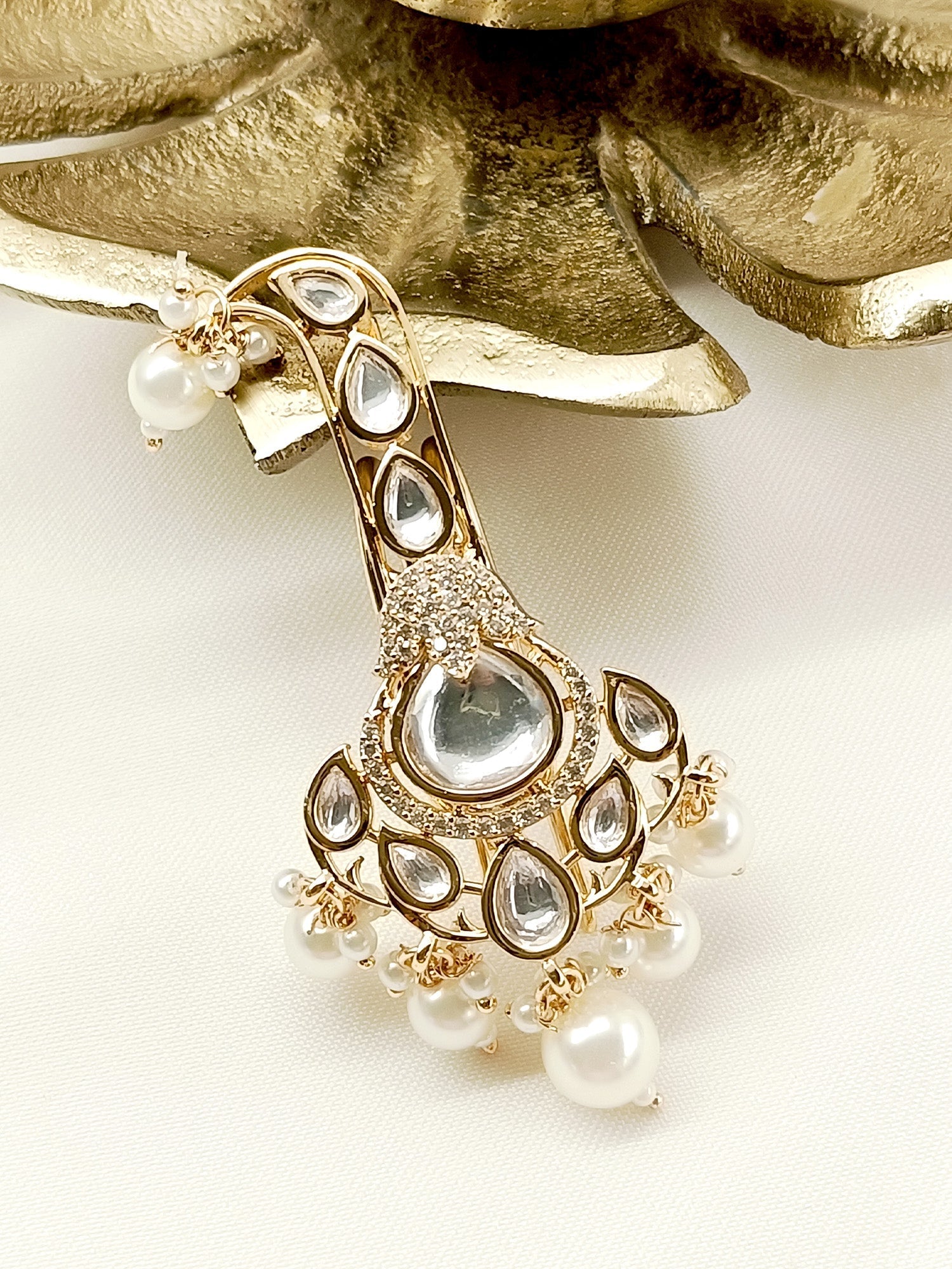 Rudraksh White Kundan Dulha Kalgi - qivii