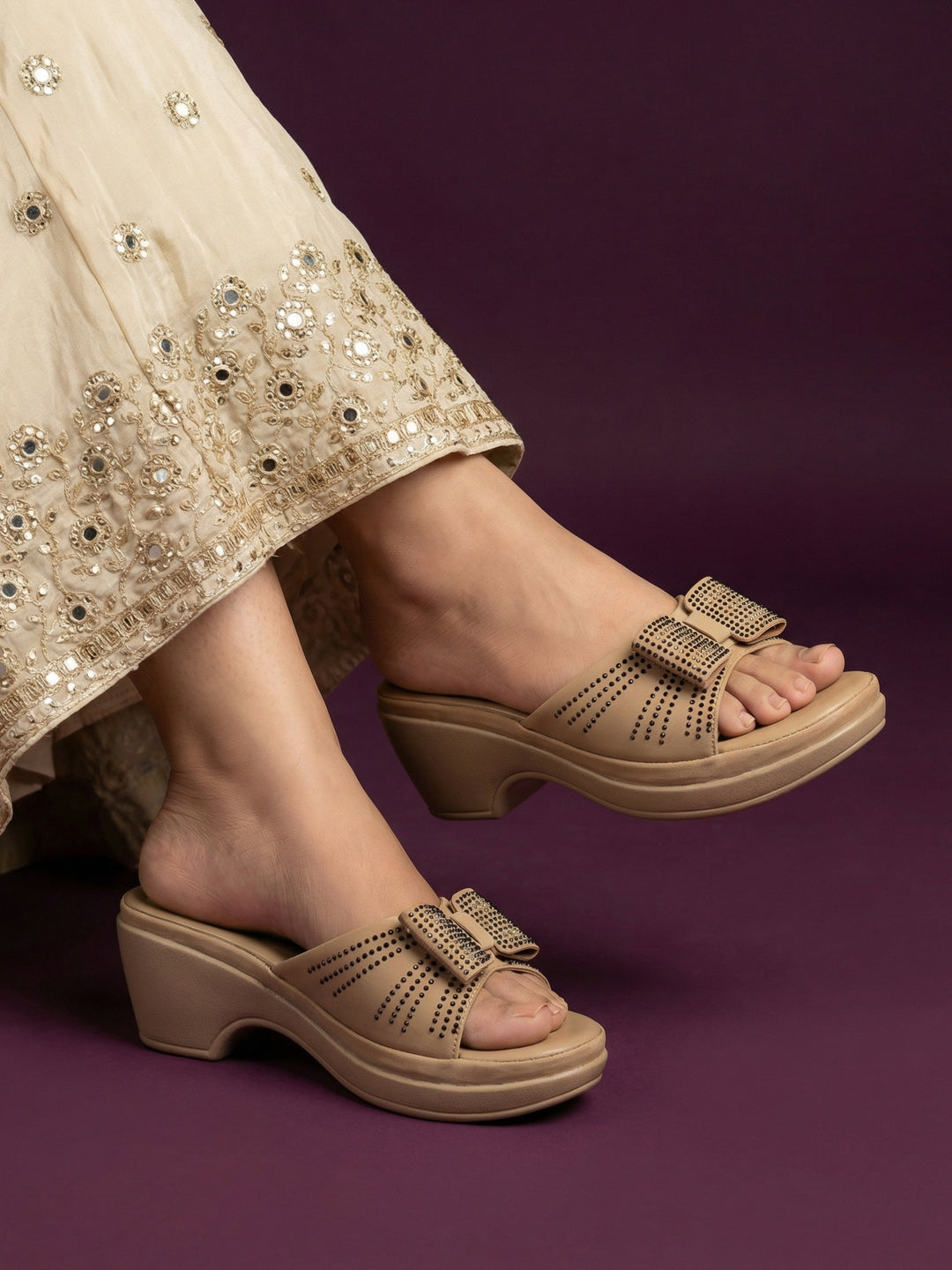 Raunaq Heels