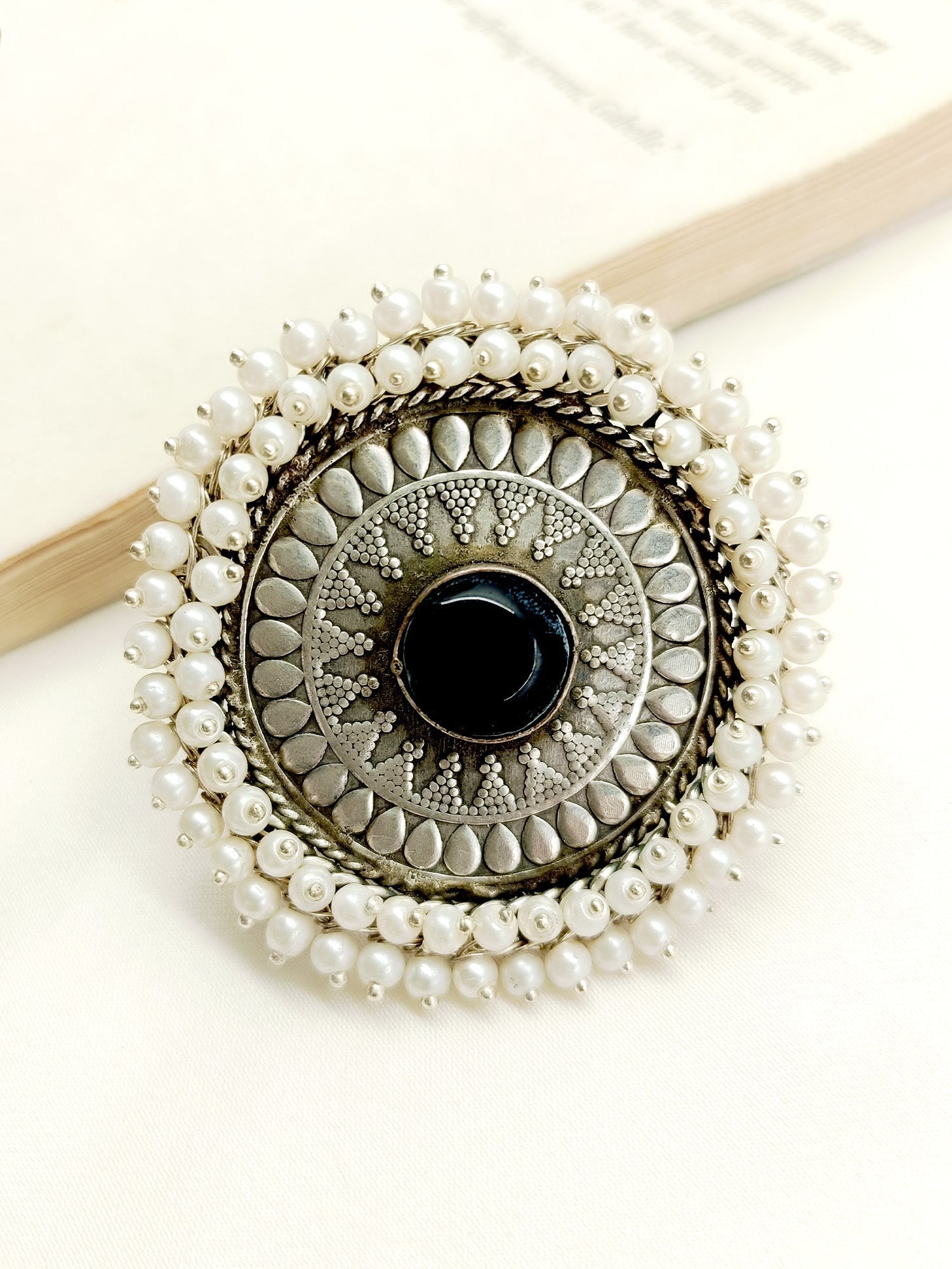 Adelyn Black Oxidized Finger Ring - qivii