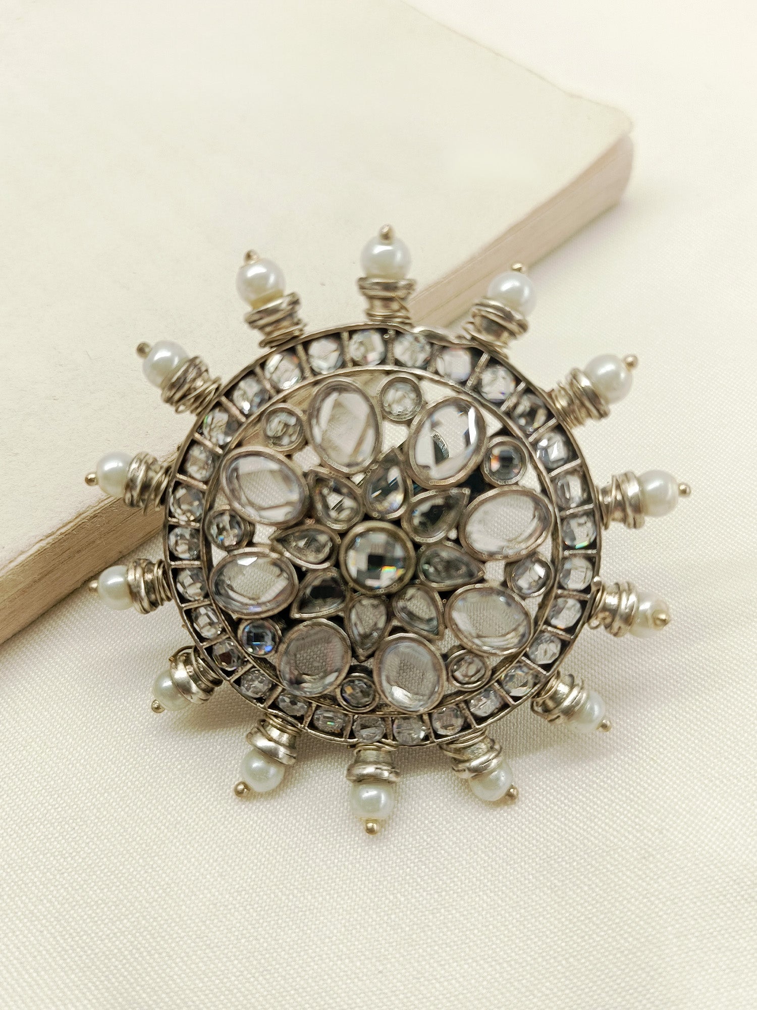 Rimba White Oxidized Finger Ring - qivii