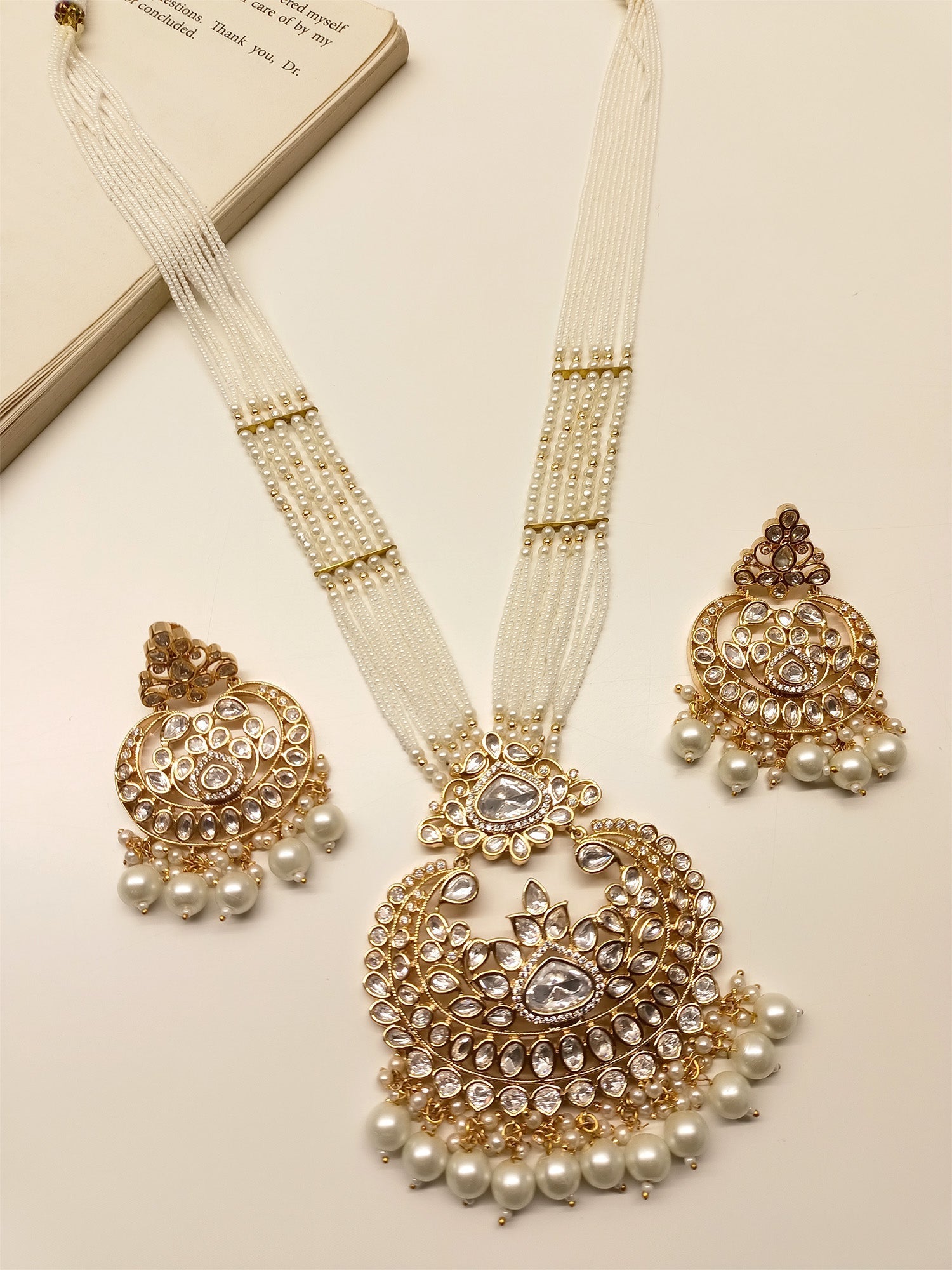 Alora White Long Kundan Necklace Set - qivii