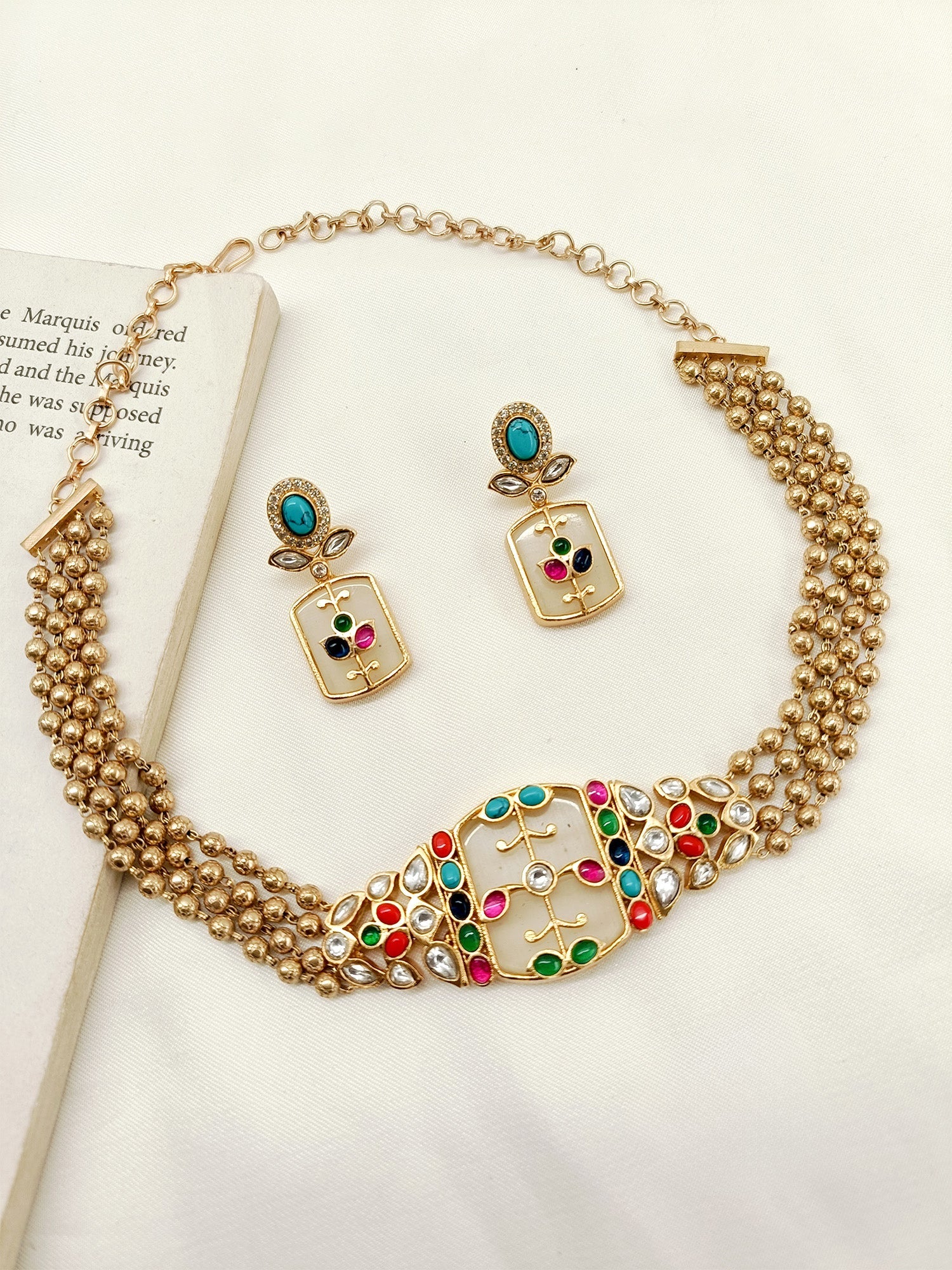 Anantya Multi Colour Kundan Choker Set - qivii