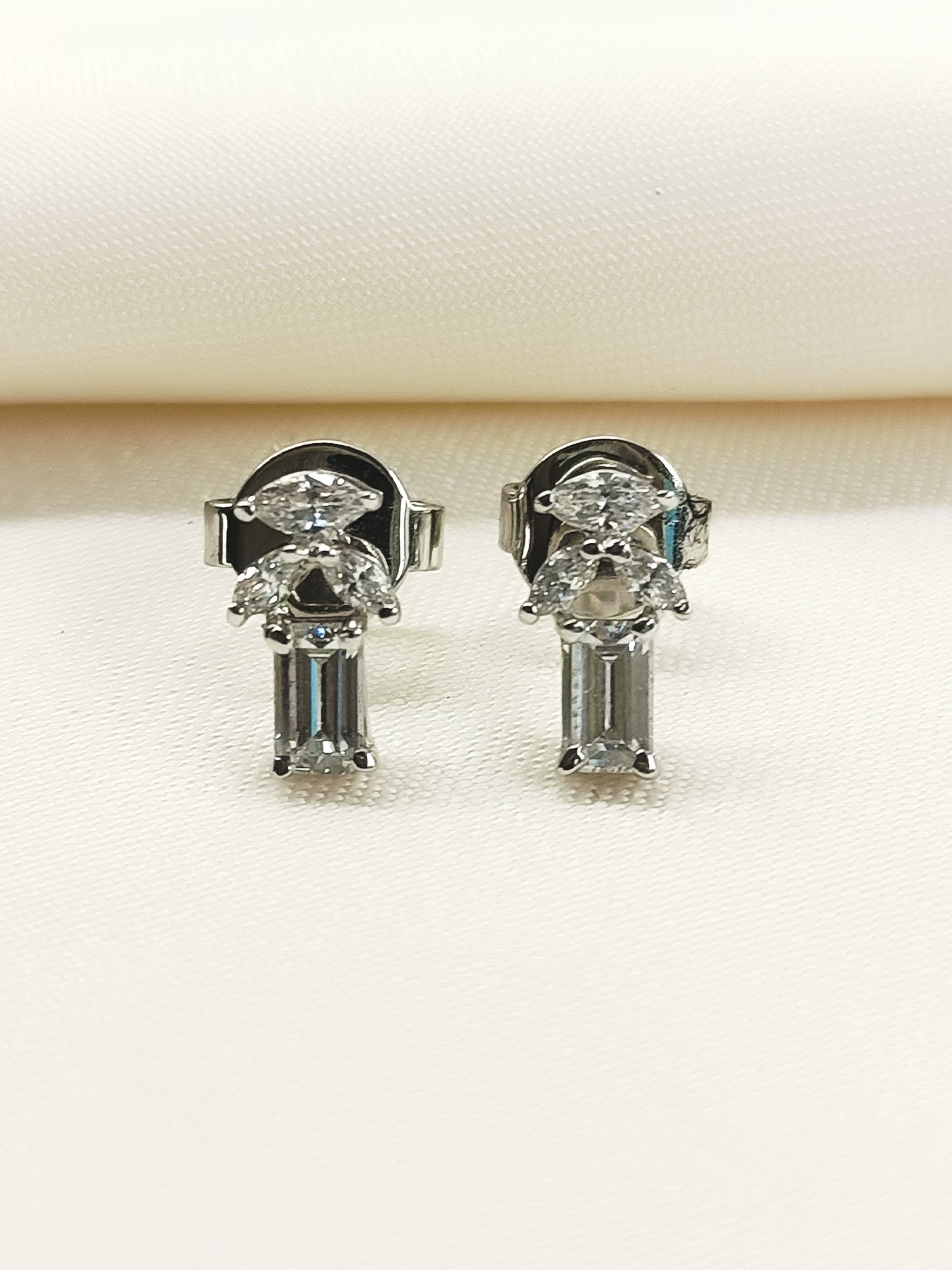 Naksha 92.5 Silver Swarovski Stone Tops