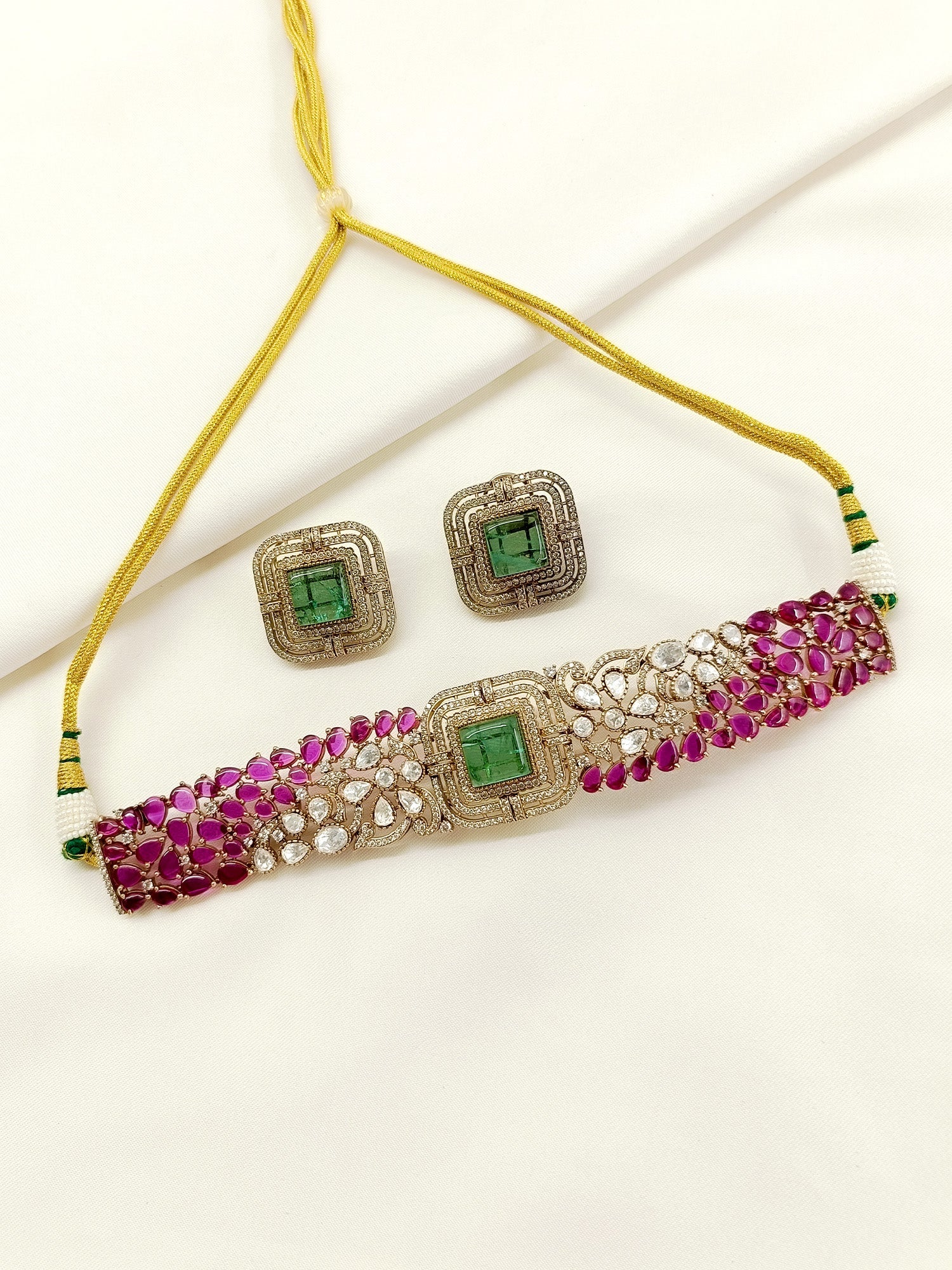 Urvashi R&G Victorian Choker Set