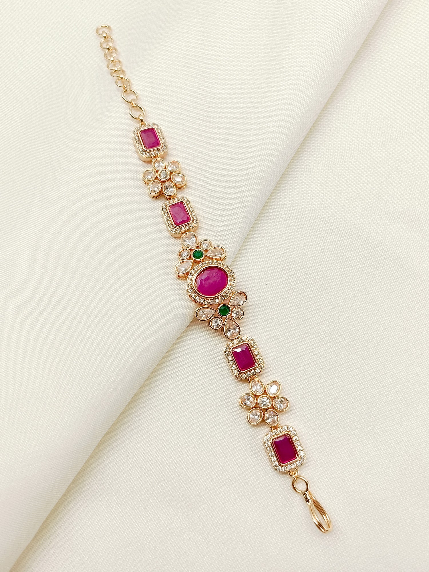 Aaradhya R&G Antique Bracelet
