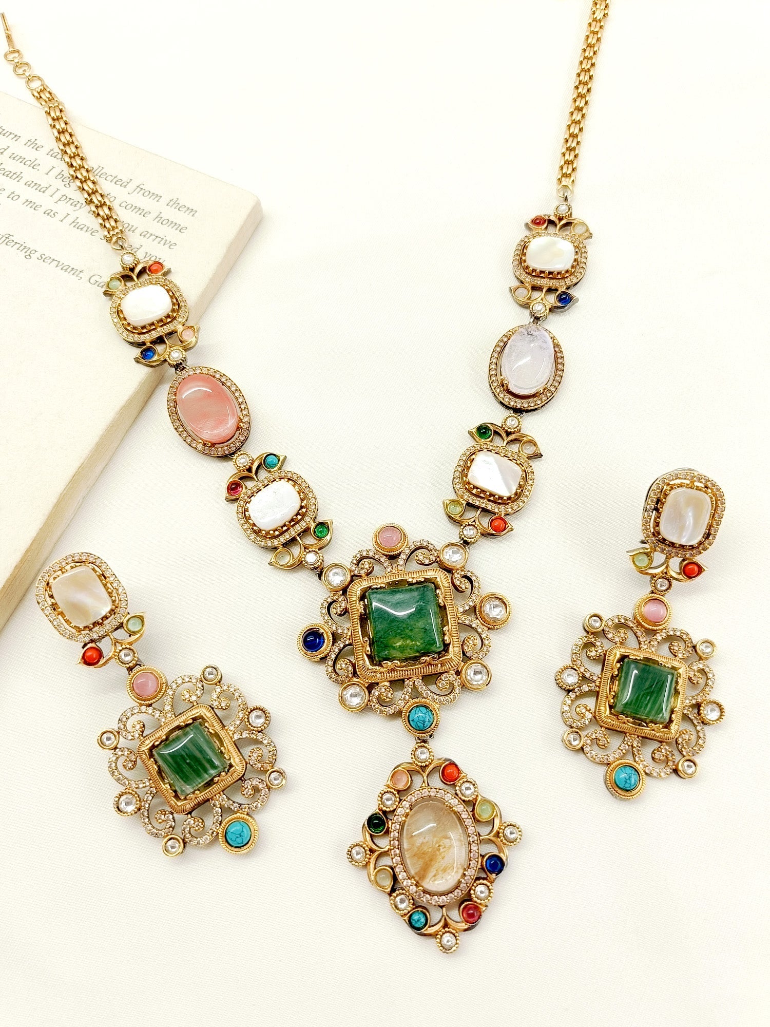 Vivian Multi Colour Boutique Necklace Set