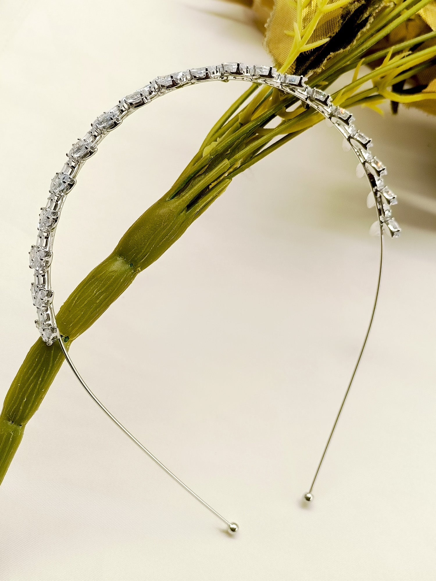 Fayola American Diamond Hair Band - qivii