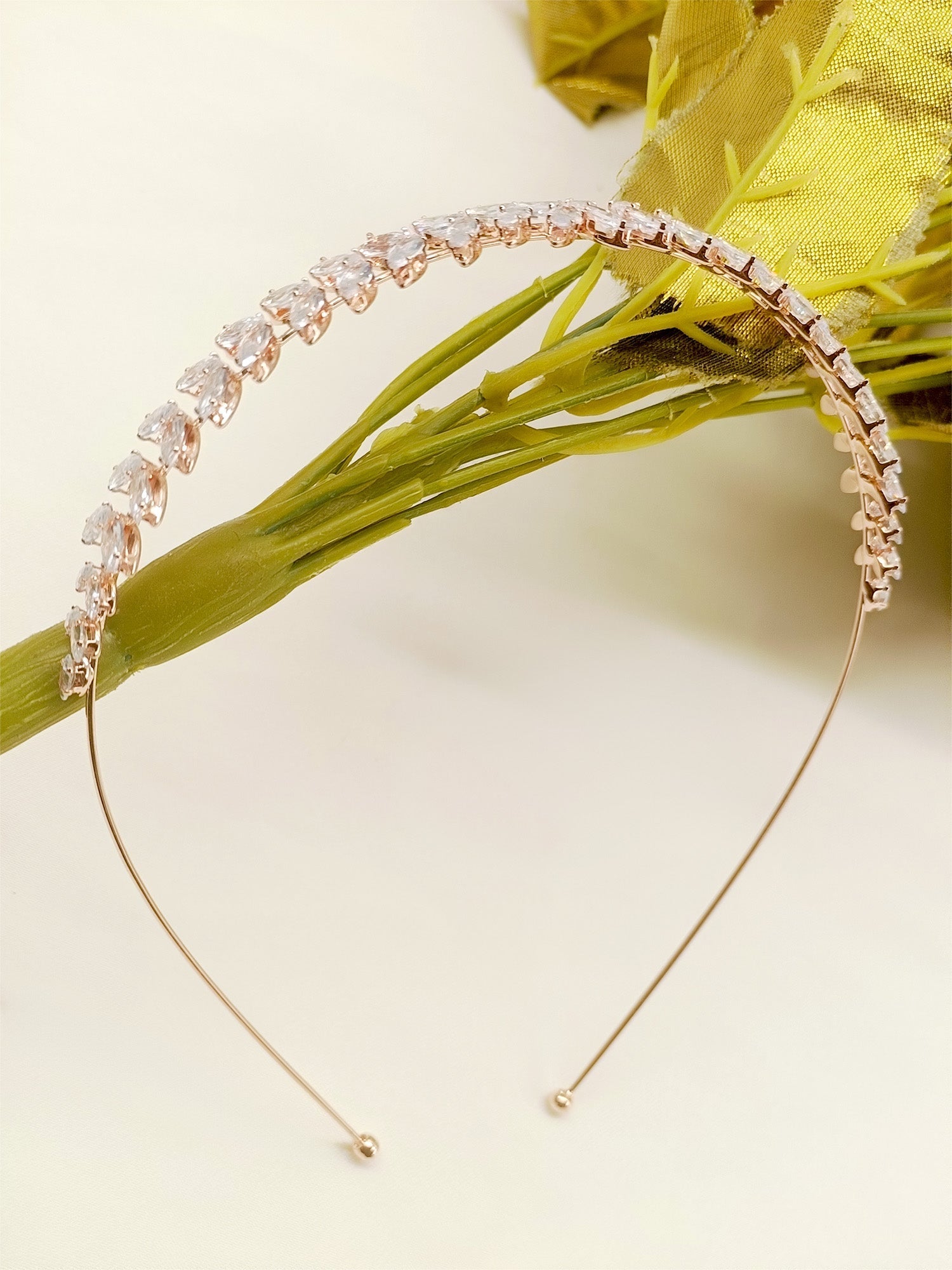 Anvika American Diamond Hair Band - qivii