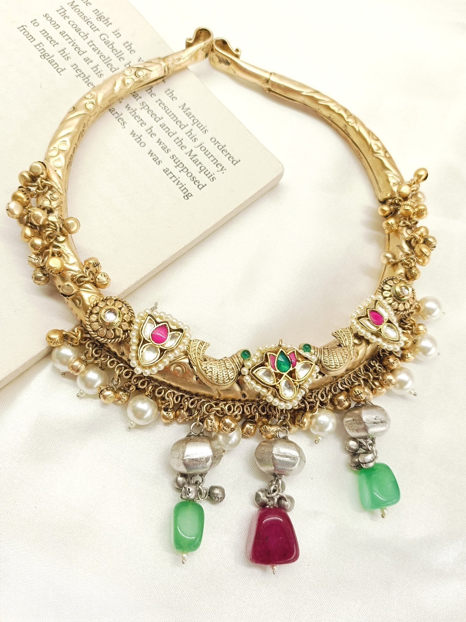 Vasumati R & G Oxidized Hasli Style Neckpiece - qivii