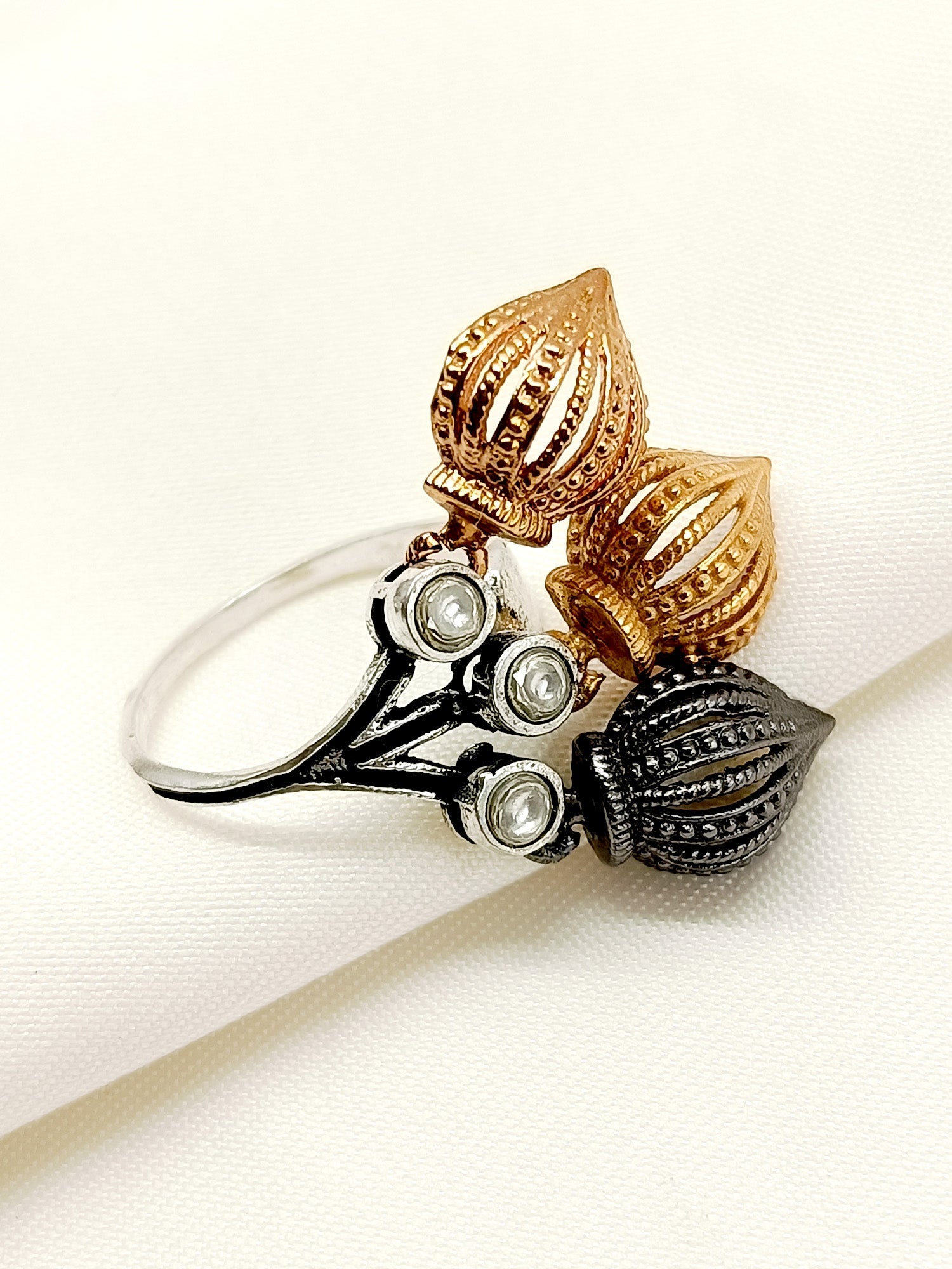 Niharv White Boutique Finger Ring