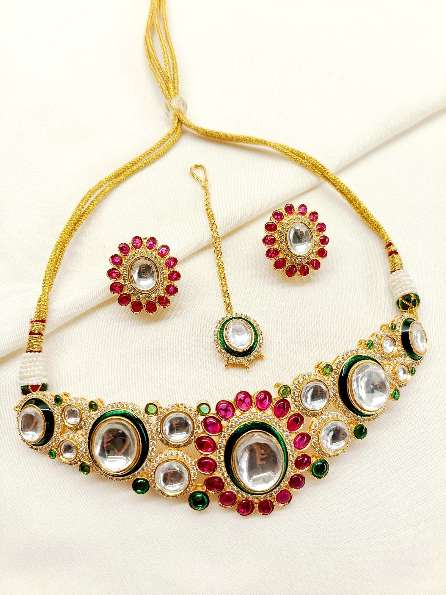 Chetaki M & G Kundan Choker Set - qivii