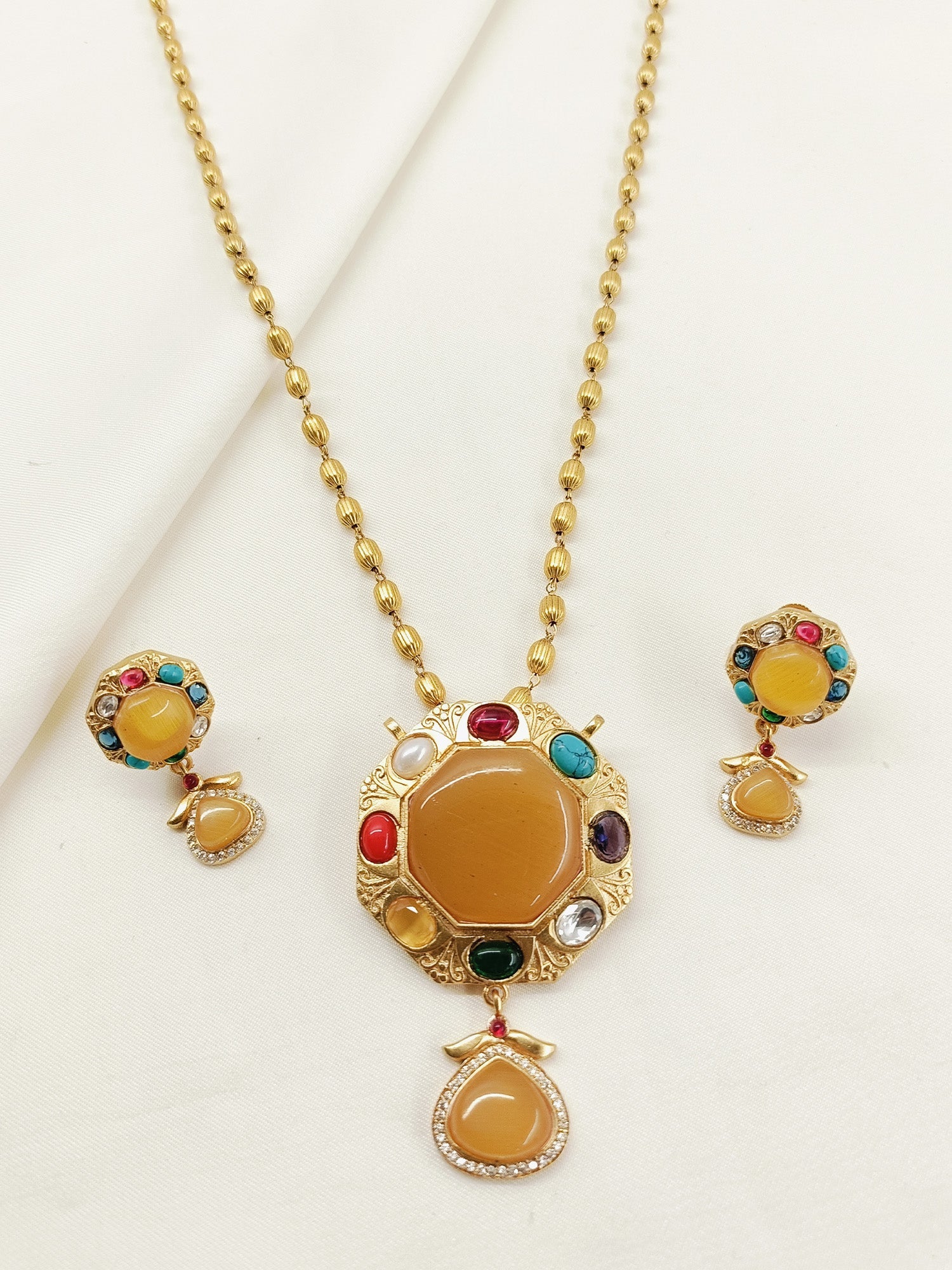 Kripa Multi Colour Oxidized Pendant Set