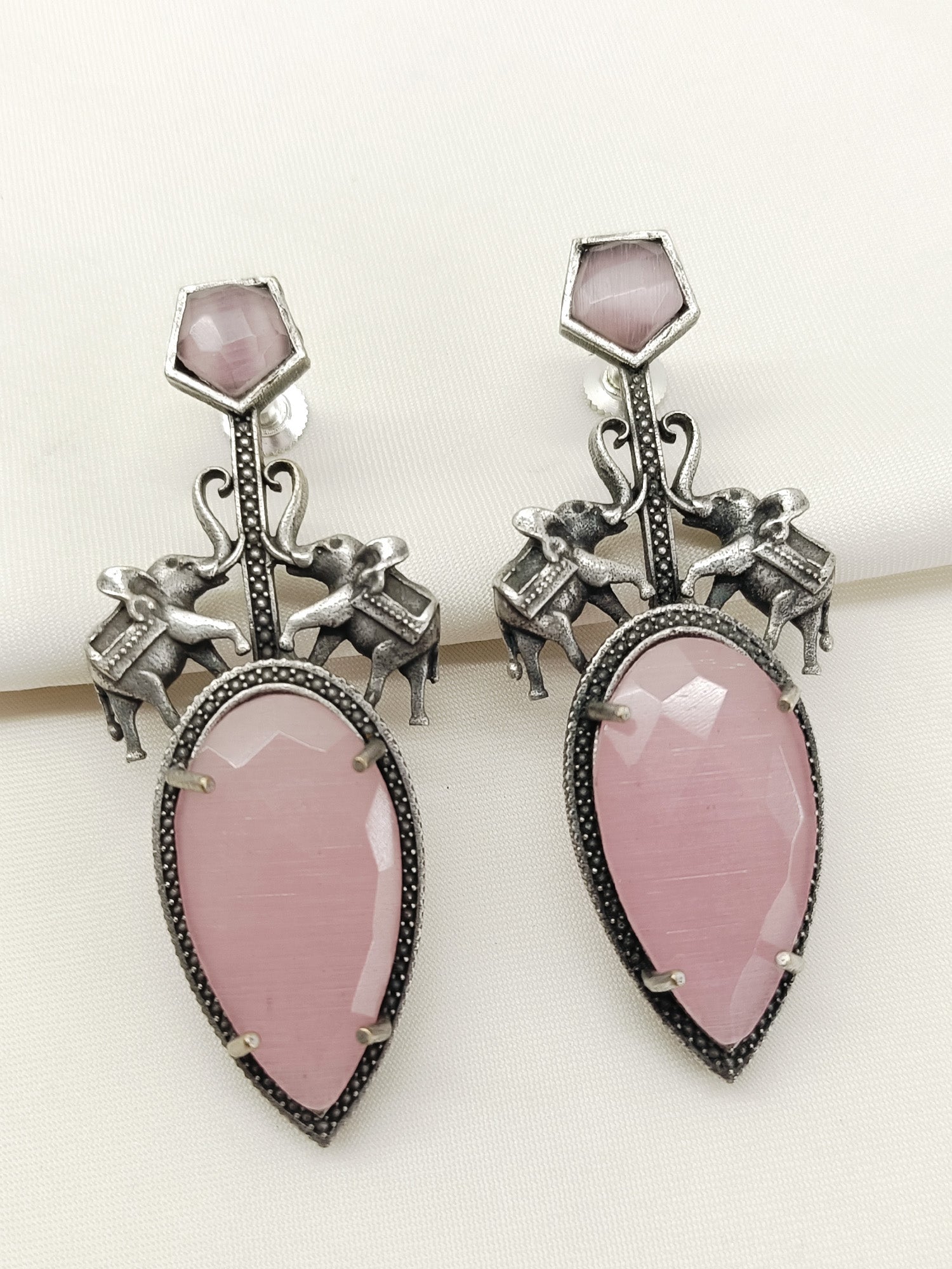 Warda Baby Pink Oxidized Earring